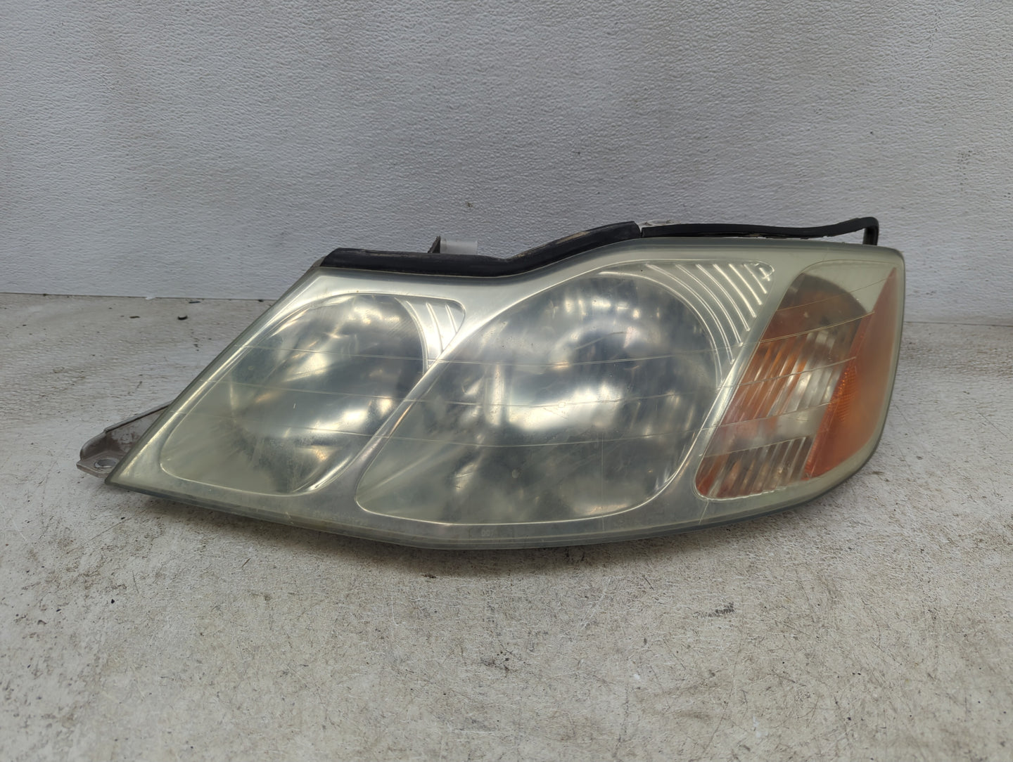 2000-2004 Toyota Avalon Driver Left Oem Head Light Headlight Lamp - Oemusedautoparts1.com