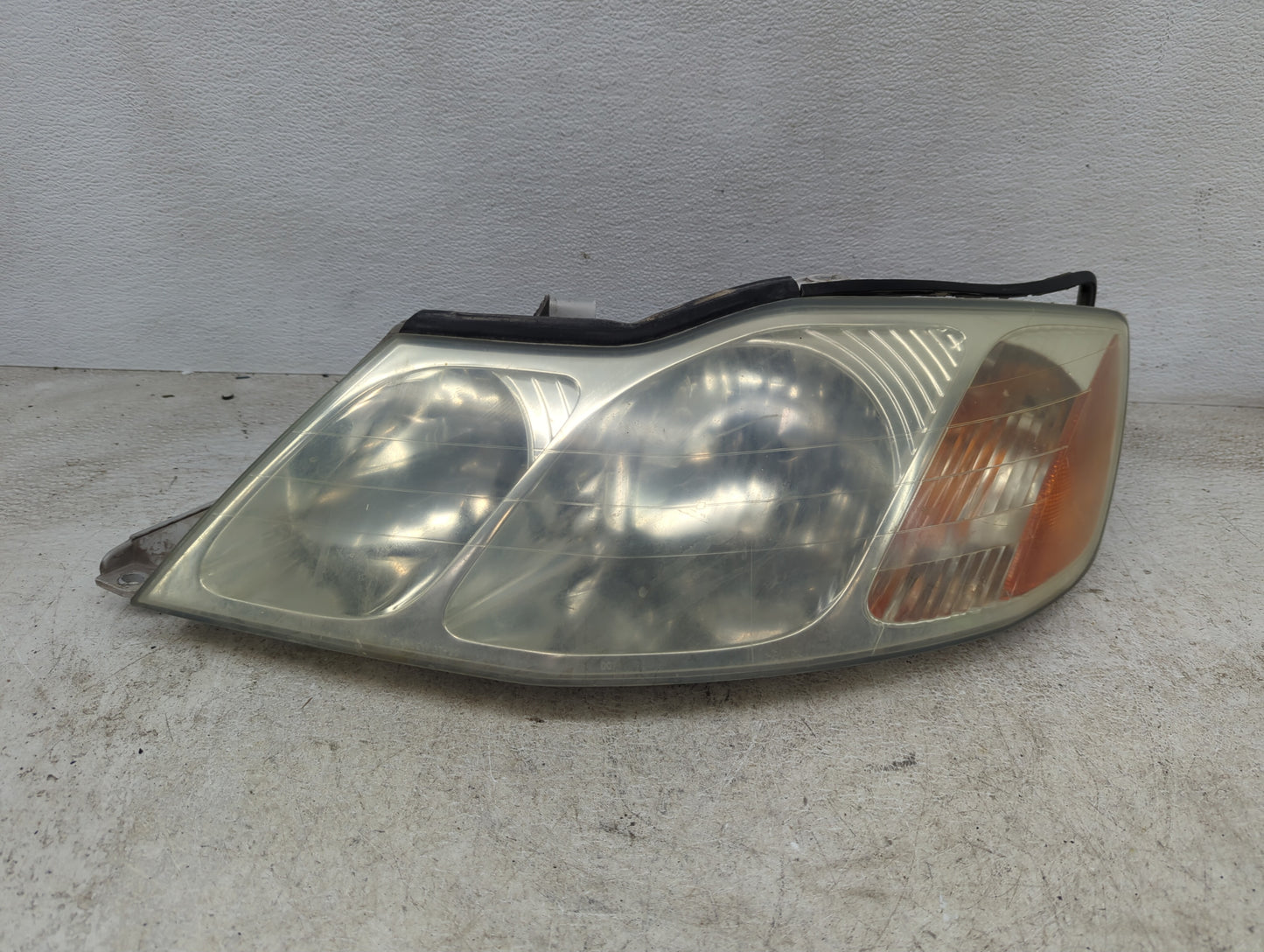 2000-2004 Toyota Avalon Driver Left Oem Head Light Headlight Lamp - Oemusedautoparts1.com
