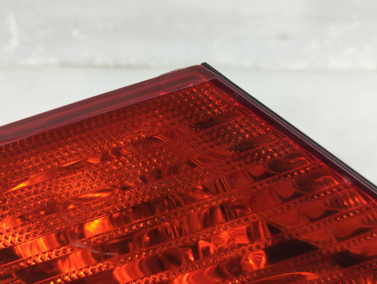 2003-2004 Toyota Avalon Tail Light Assembly Driver Left OEM Fits Fits 2003 2004 OEM Used Auto Parts - Oemusedautoparts1.com