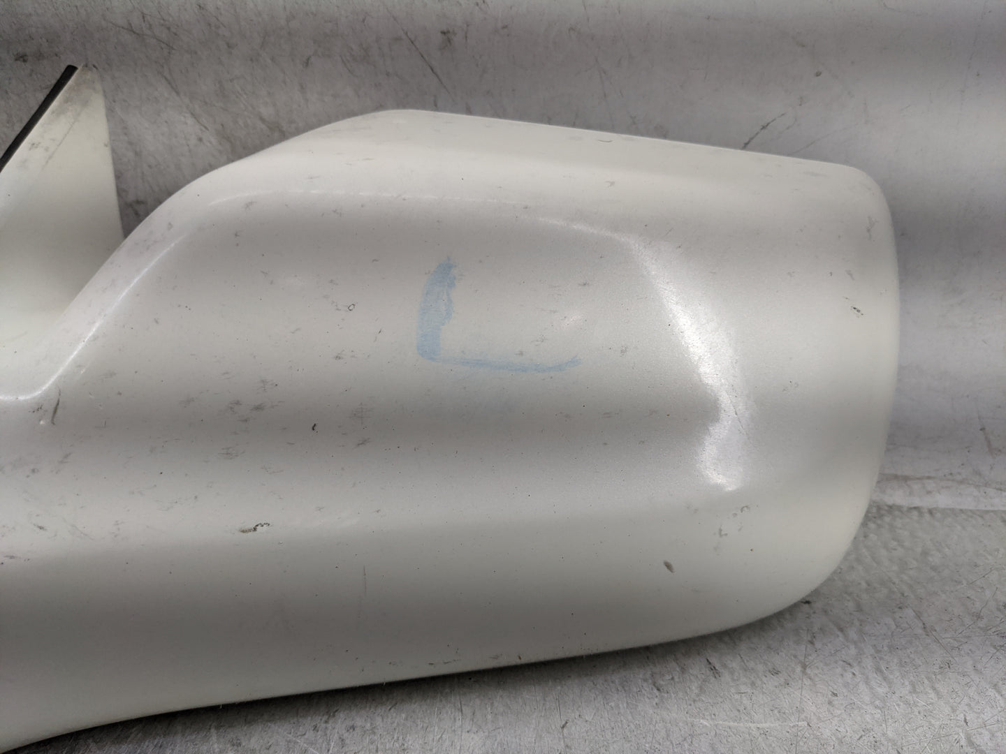 2004 Toyota Avalon Driver Side View Mirror - Left Door Mirror OEM Used - Oemusedautoparts1.com
