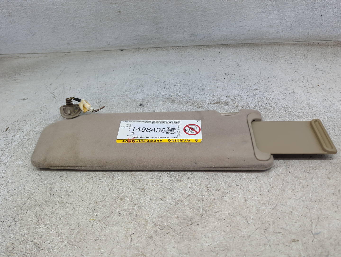 2004 Toyota Avalon Sun Visor Shade Replacement Passenger Right Mirror Fits OEM Used Auto Parts - Oemusedautoparts1.com
