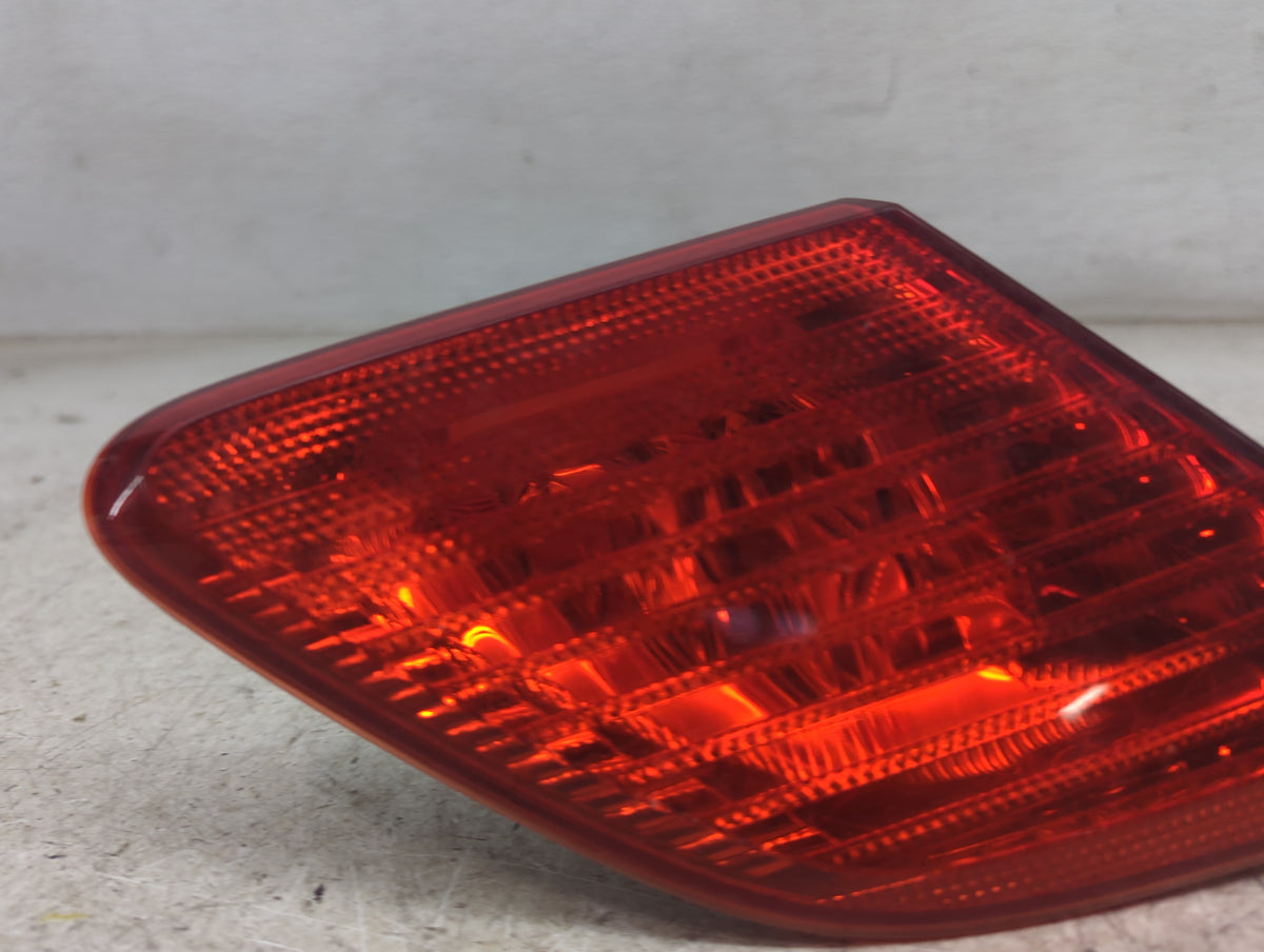 2004 Toyota Avalon Driver Left Side Deck Lid Mounted Tail Light - Oemusedautoparts1.com