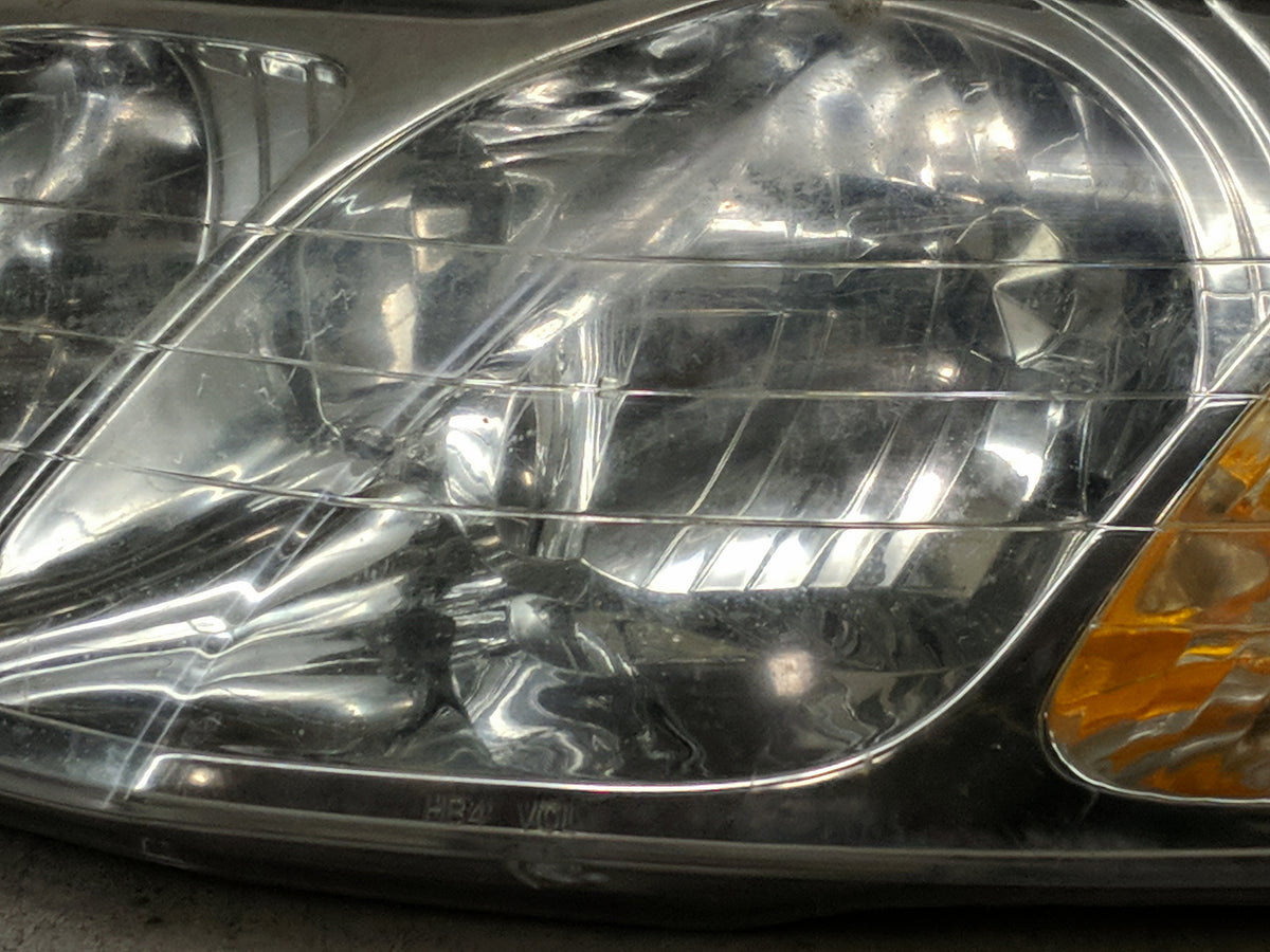 2004 Toyota Avalon Driver Left Oem Head Light Headlight Lamp 1500036 - Oemusedautoparts1.com
