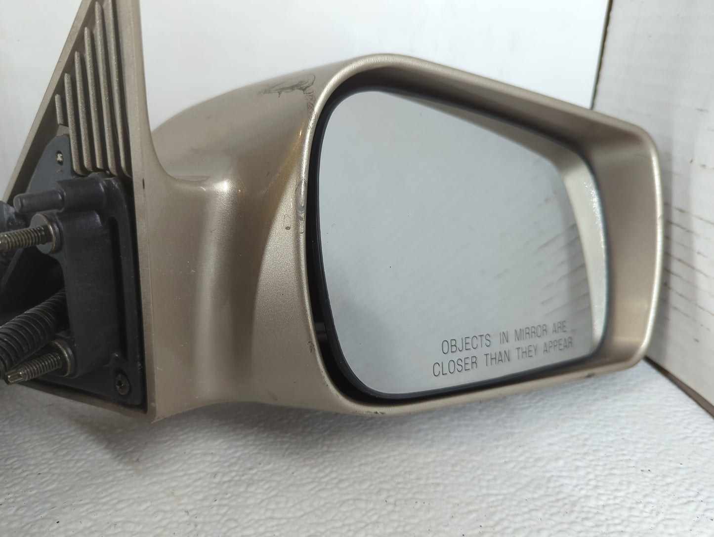 2000-2004 Toyota Avalon Driver Side View Mirror - Left Door Mirror OEM Used - Oemusedautoparts1.com