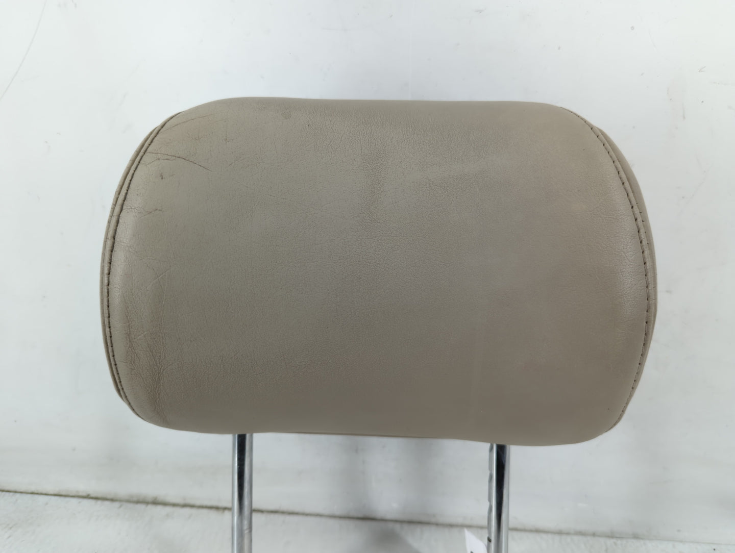 2000-2004 Toyota Avalon Headrest Head Rest Front Driver Passenger Seat Fits Fits 2000 2001 2002 2003 2004 OEM Used Auto Part