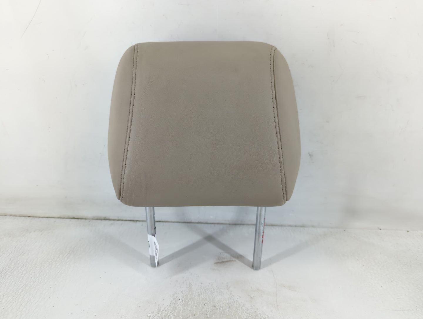2000-2004 Toyota Avalon Headrest Head Rest Front Driver Passenger Seat Fits Fits 2000 2001 2002 2003 2004 OEM Used Auto Part