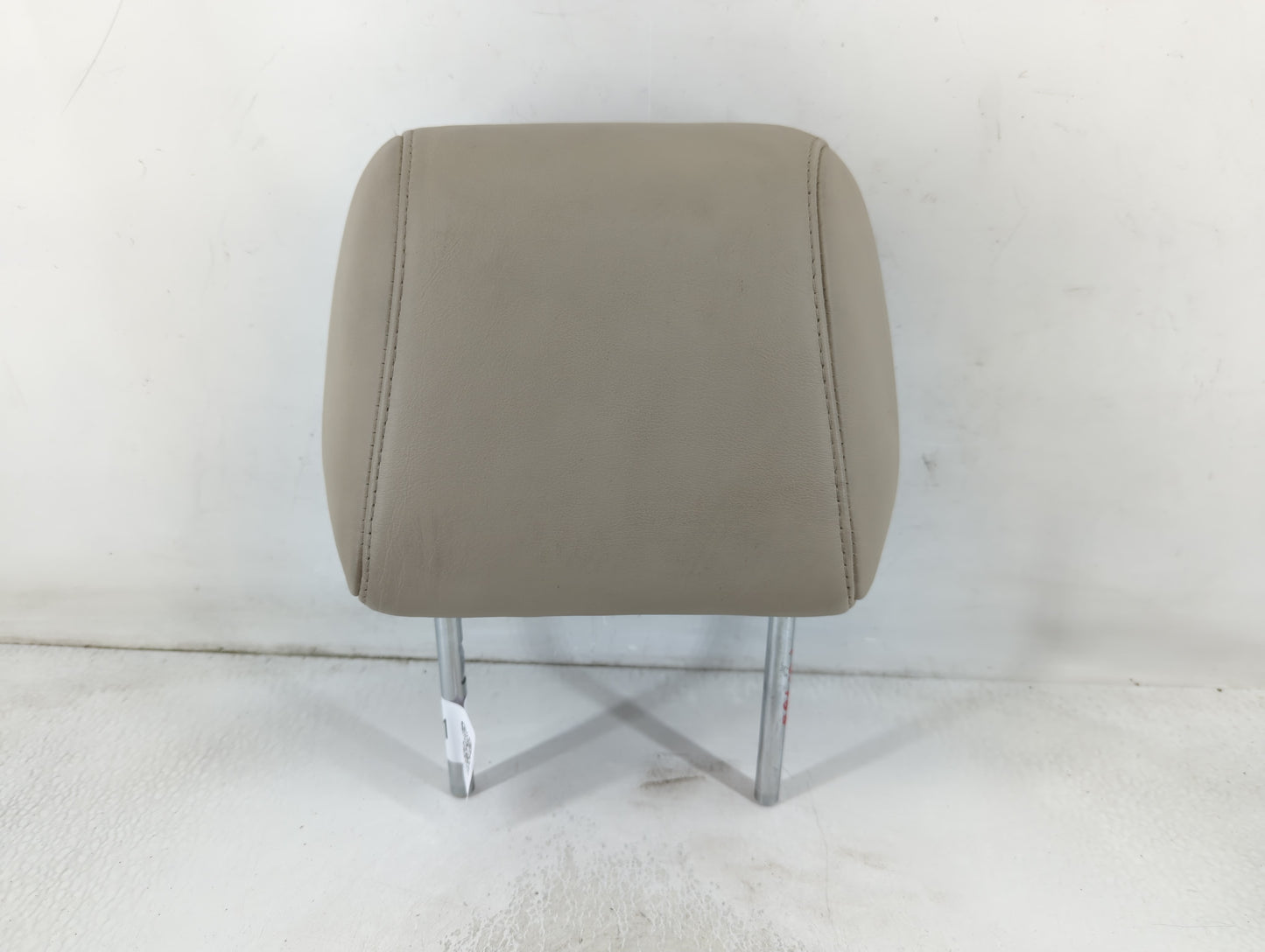 2000-2004 Toyota Avalon Headrest Head Rest Front Driver Passenger Seat Fits Fits 2000 2001 2002 2003 2004 OEM Used Auto Part