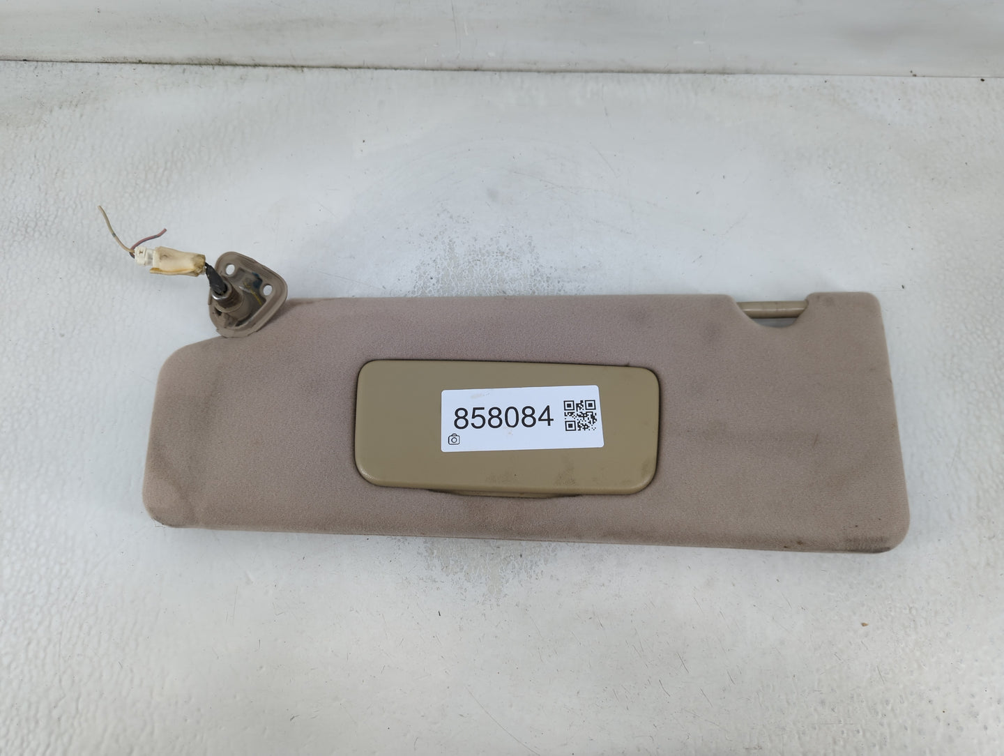 2002-2004 Toyota Avalon Sun Visor Shade Replacement Driver Left Mirror Fits Fits 2002 2003 2004 2005 OEM Used Auto Parts - O