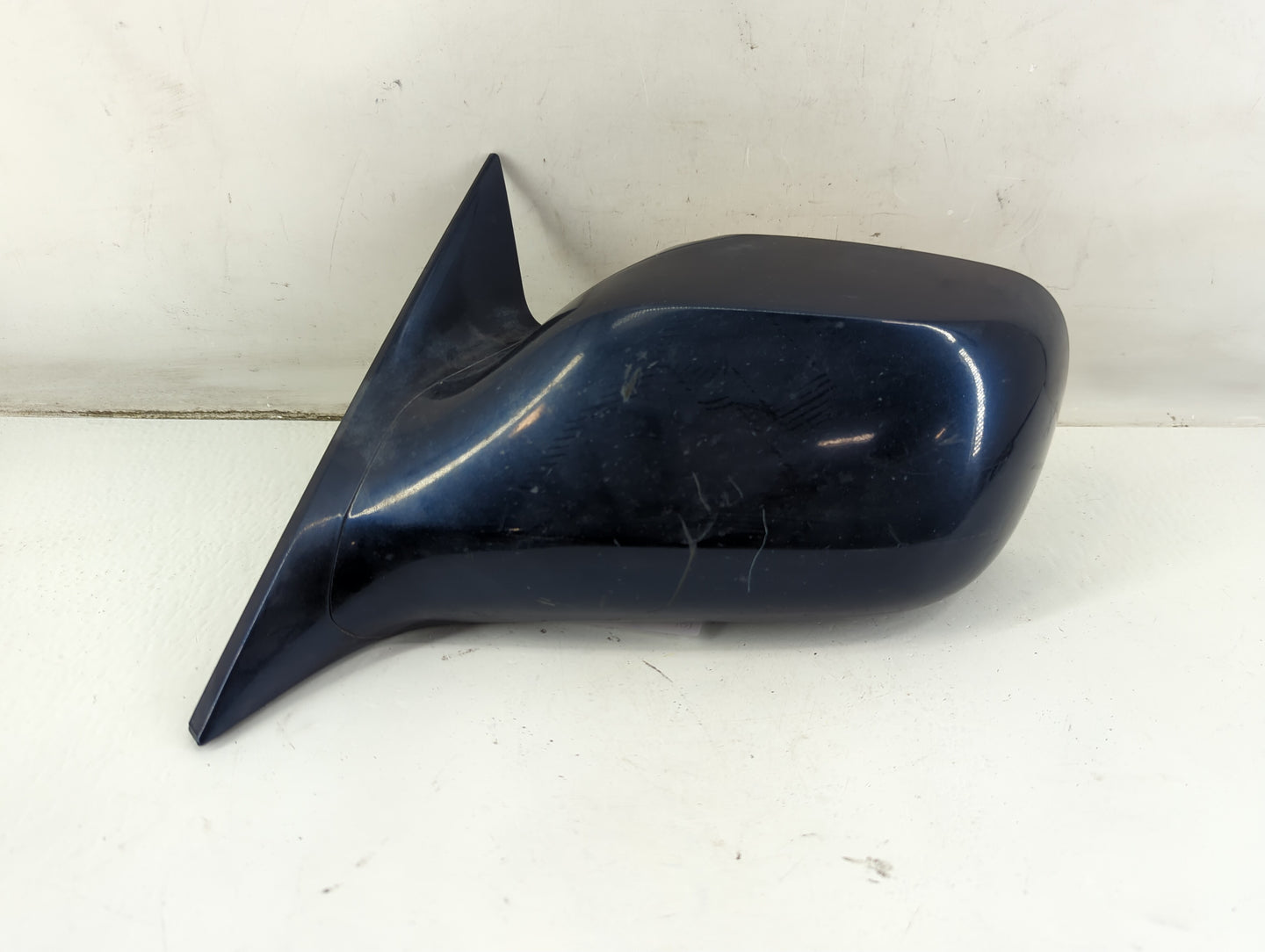 2000-2004 Toyota Avalon Driver Side View Mirror - Left Door Mirror OEM Used - Oemusedautoparts1.com