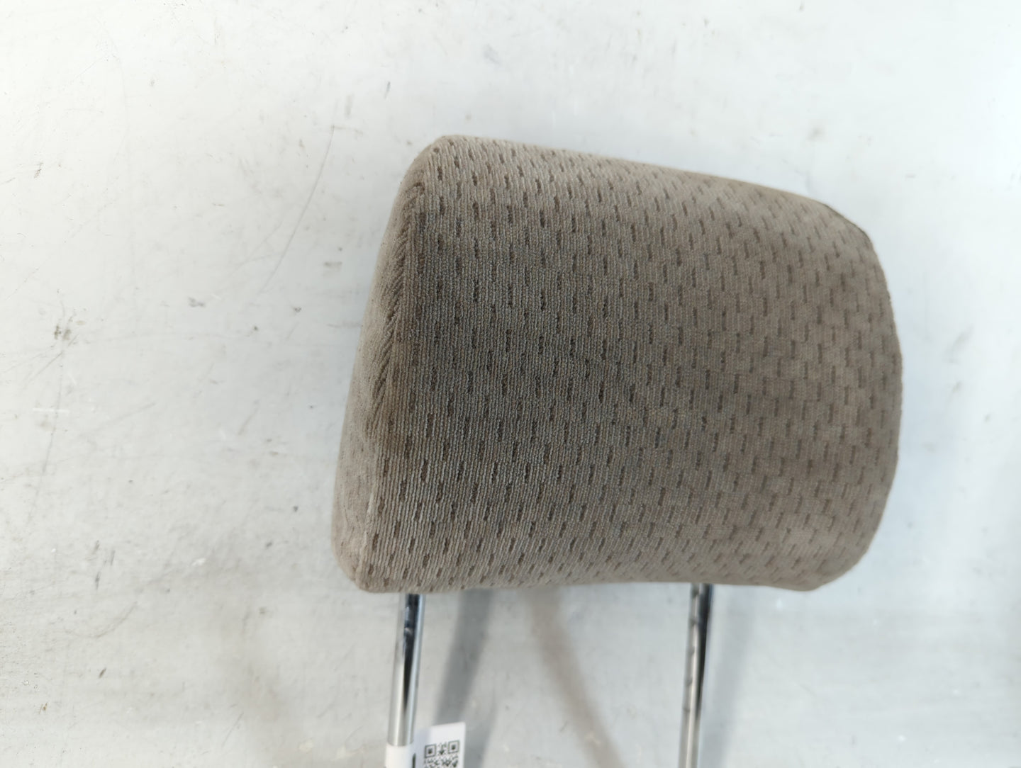 2004-2006 Toyota Camry Headrest Head Rest Front Driver Passenger Seat Fits Fits 2004 2005 2006 OEM Used Auto Parts - Oemused