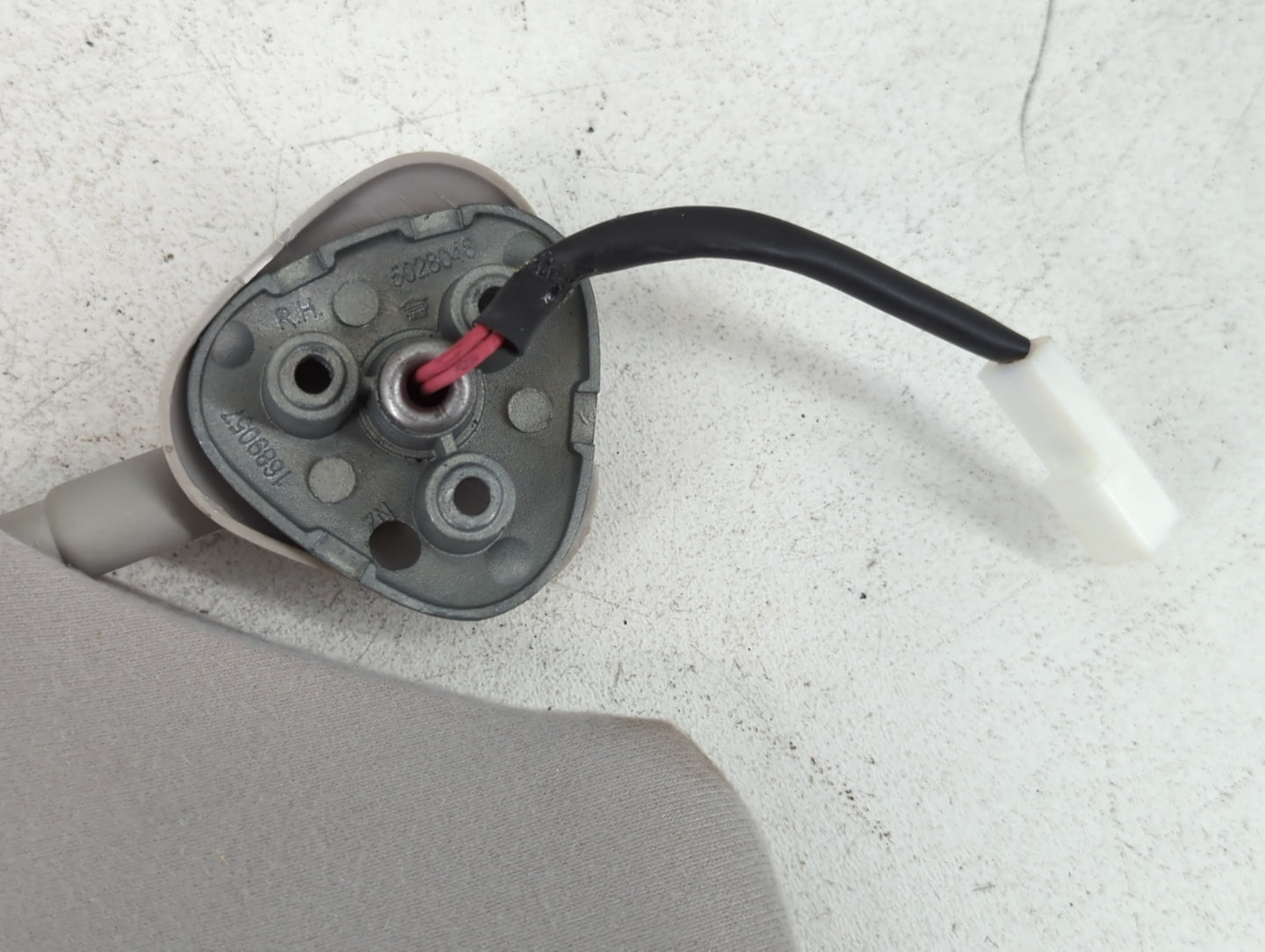 2002-2006 Toyota Camry Sun Visor Shade Replacement Passenger Right Mirror Fits Fits 2002 2003 2004 2005 2006 OEM Used Auto P