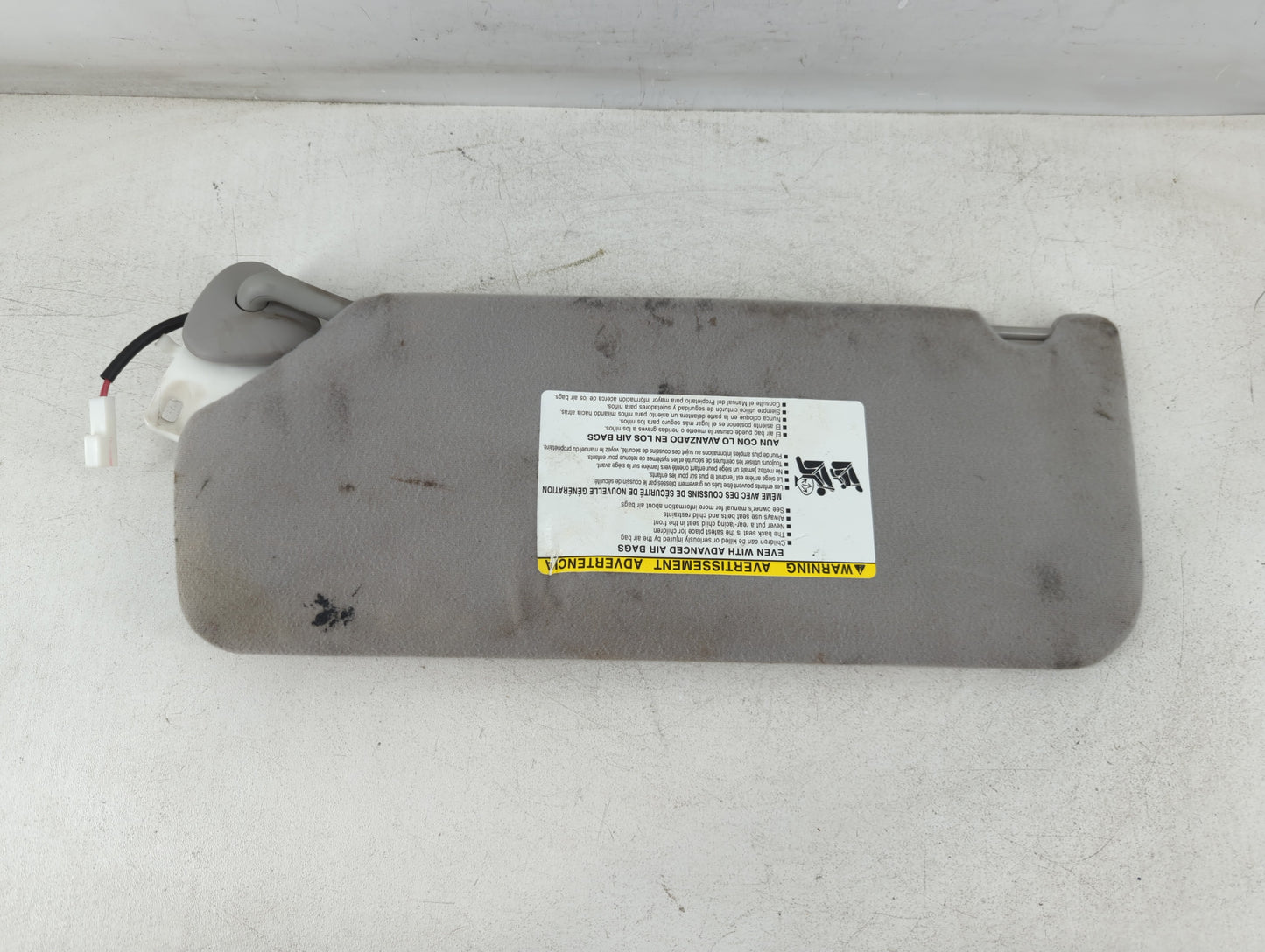 2002-2006 Toyota Camry Sun Visor Shade Replacement Passenger Right Mirror Fits Fits 2002 2003 2004 2005 2006 OEM Used Auto P