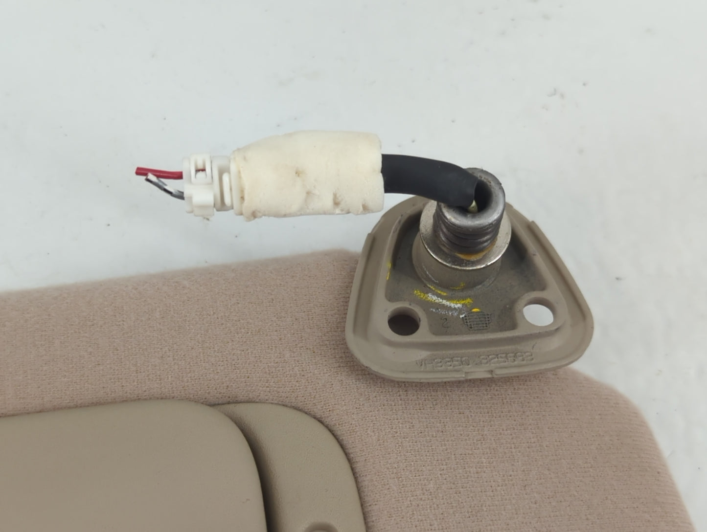 2002-2006 Toyota Camry Sun Visor Shade Replacement Passenger Right Mirror Fits Fits 2002 2003 2004 2005 2006 OEM Used Auto P