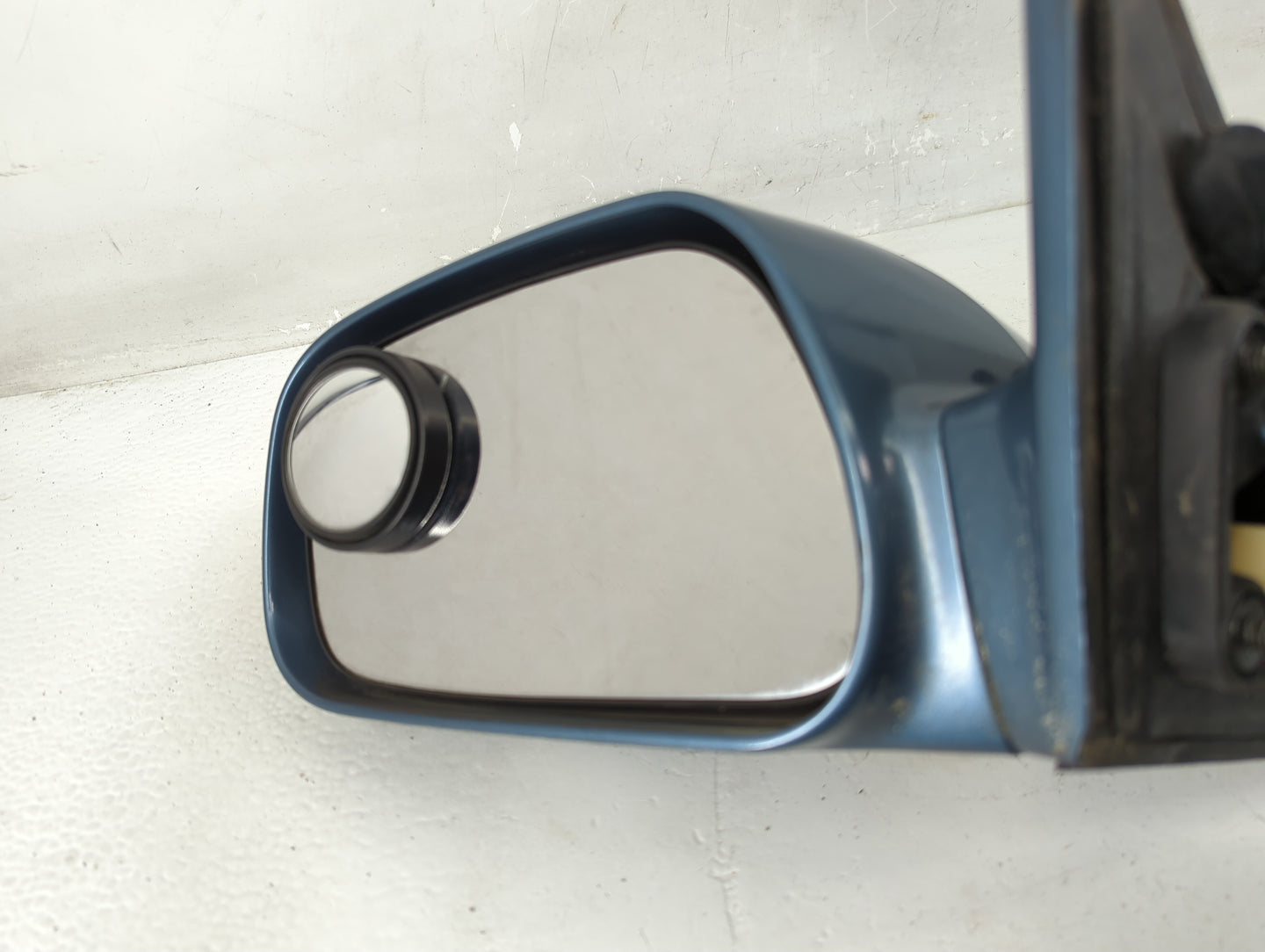 2002-2006 Toyota Camry Side Mirror Replacement Driver Left View Door Mirror Fits Fits 2002 2003 2004 2005 2006 OEM Used Auto