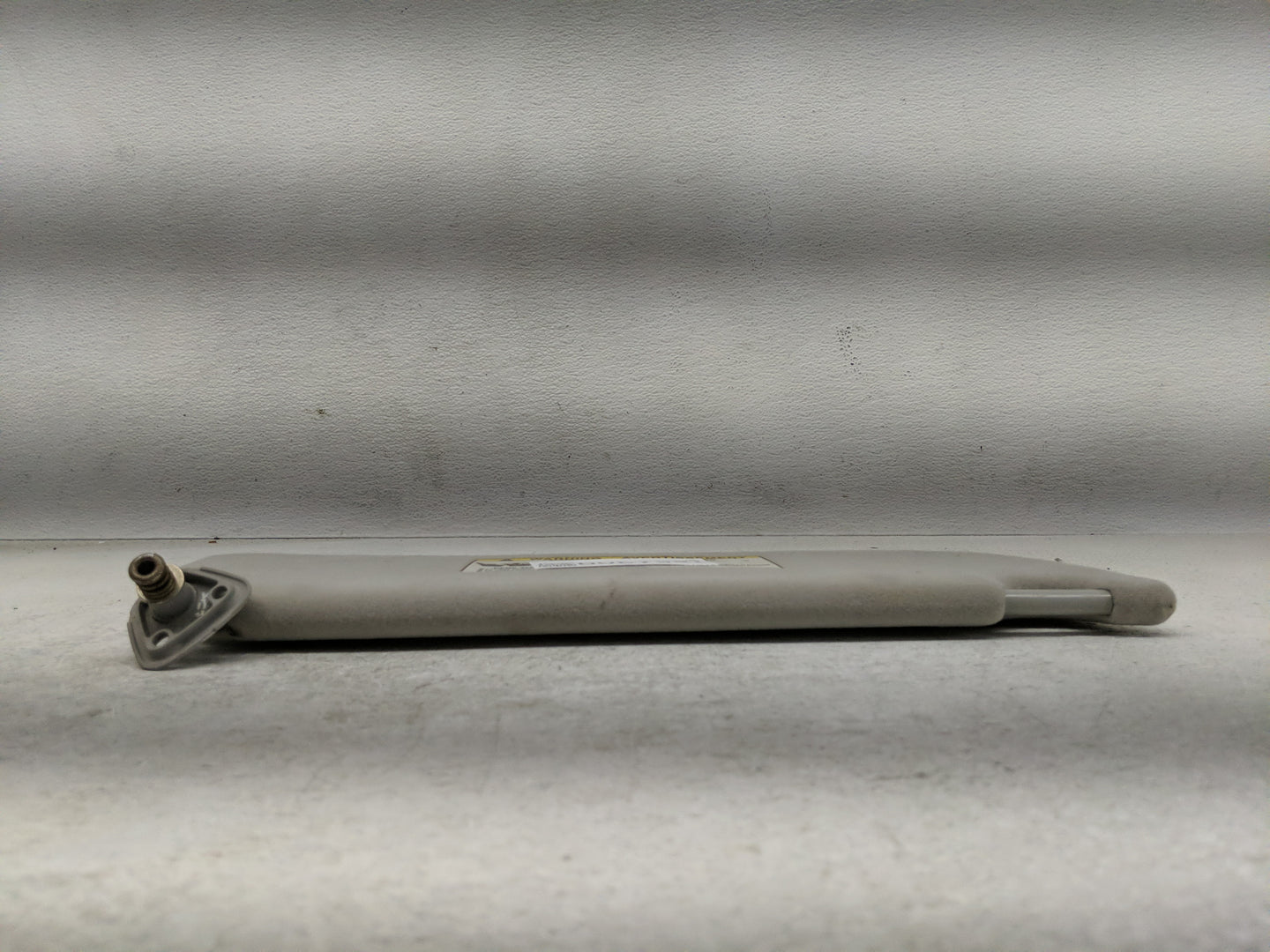 2002-2006 Toyota Camry Sun Visor Shade Replacement Driver Left Mirror Fits Fits 2002 2003 2004 2005 2006 OEM Used Auto Parts