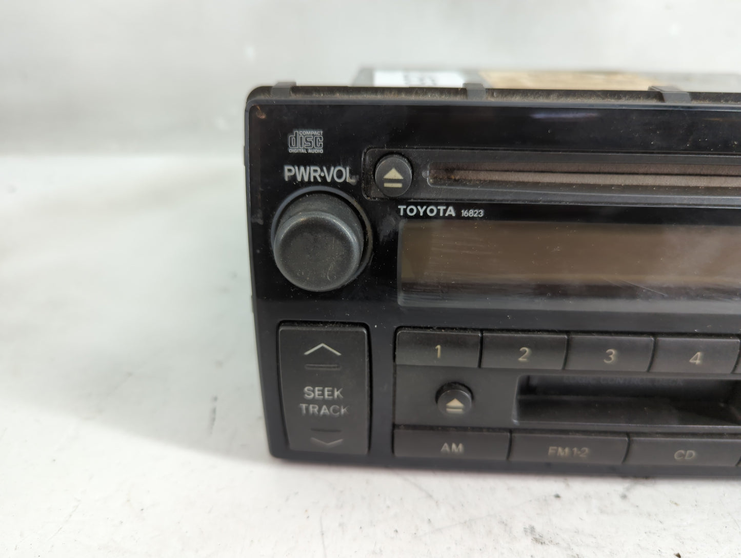 2002-2004 Toyota Camry Radio AM FM Cd Player Receiver Replacement P/N:86120-AA048 Fits Fits 2002 2003 2004 OEM Used Auto Par
