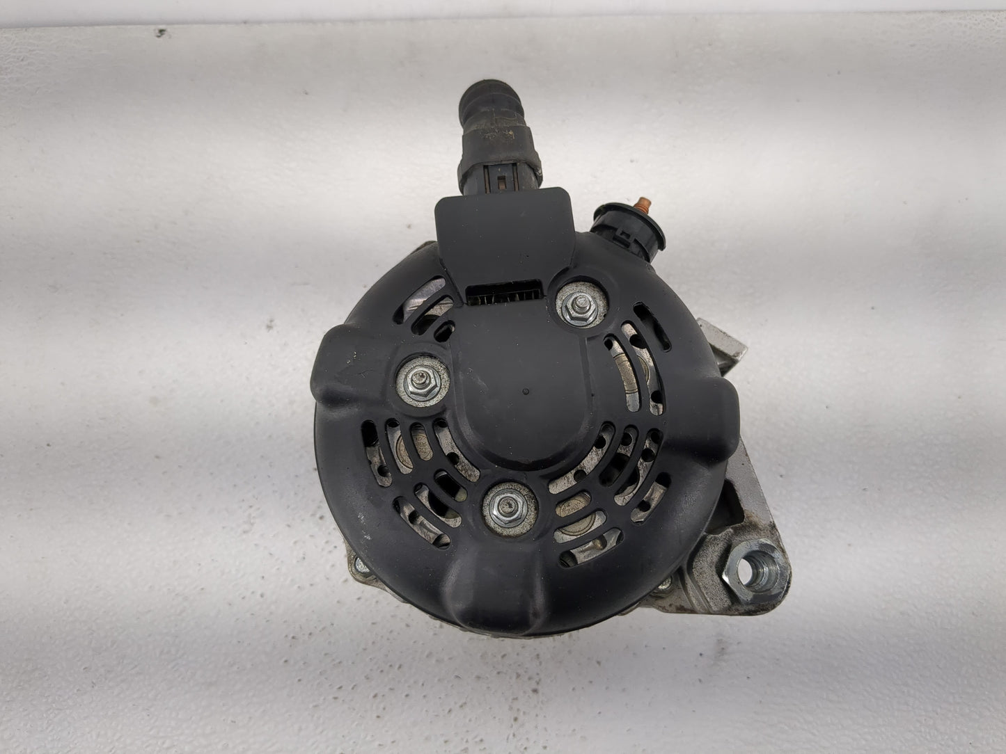 2004-2006 Toyota Camry Alternator Replacement Generator Charging Assembly Engine OEM Fits Fits 2004 2005 2006 2007 2008 2009
