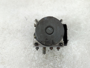 2004-2006 Toyota Camry ABS Pump Control Module Replacement P/N:44510-06080 0 265 231 439 Fits Fits 2004 2005 2006 2007 2008 OEM Used Auto Parts