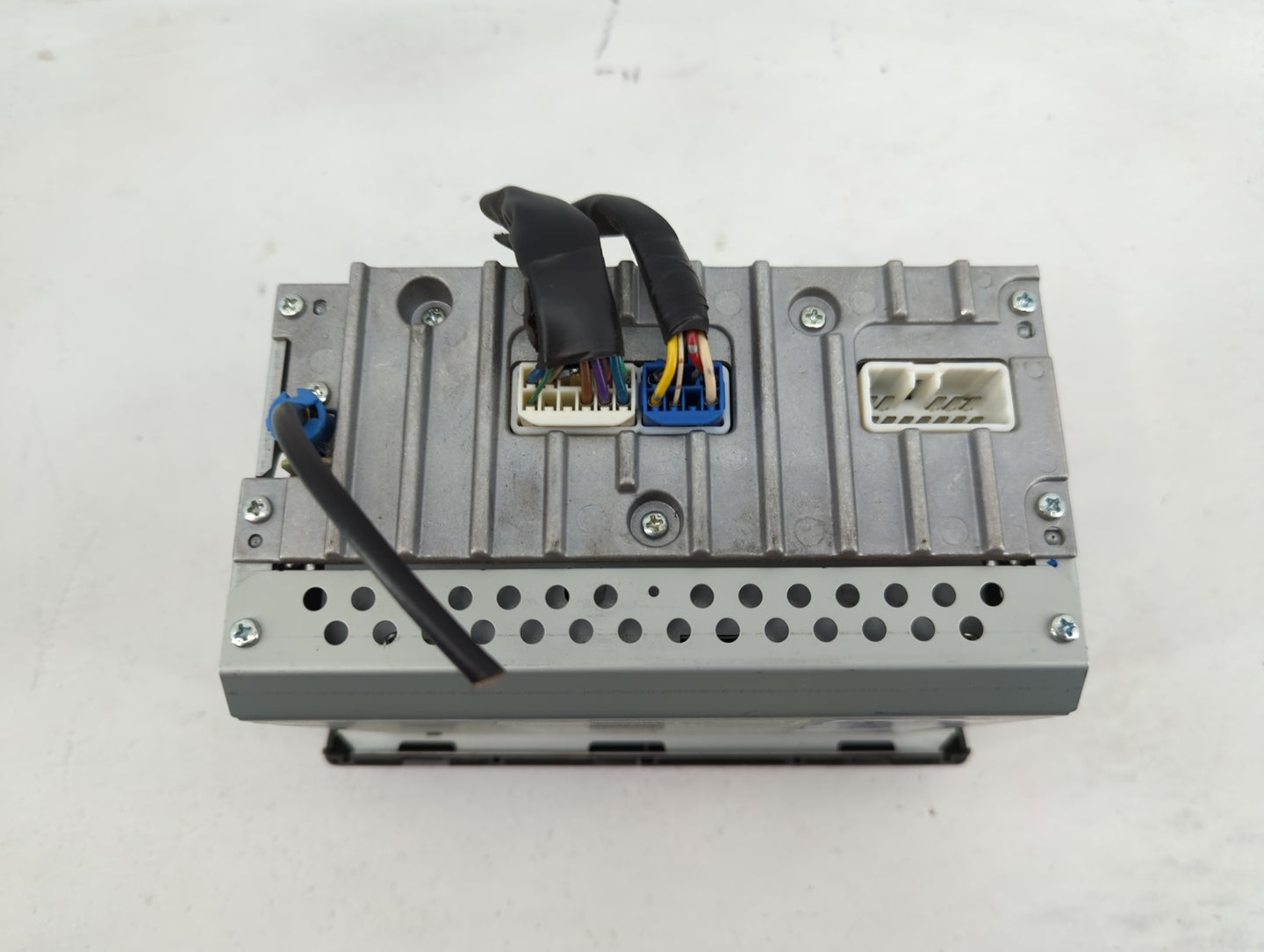 2004 Toyota Camry Radio AM FM Cd Player Receiver Replacement P/N:86120AA040 Fits OEM Used Auto Parts - Oemusedautoparts1.com