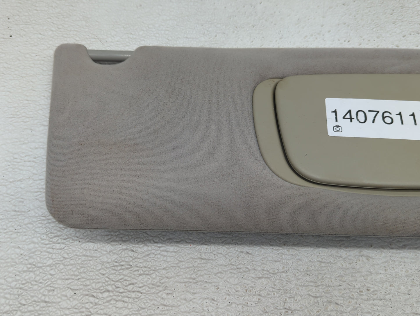2002-2006 Toyota Camry Sun Visor Shade Replacement Passenger Right Mirror Fits Fits 2002 2003 2004 2005 2006 OEM Used Auto P