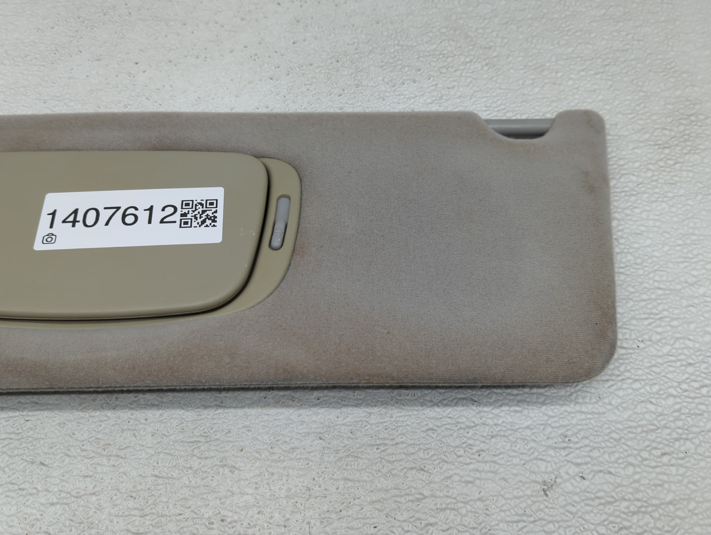 2002-2006 Toyota Camry Sun Visor Shade Replacement Driver Left Mirror Fits Fits 2002 2003 2004 2005 2006 OEM Used Auto Parts