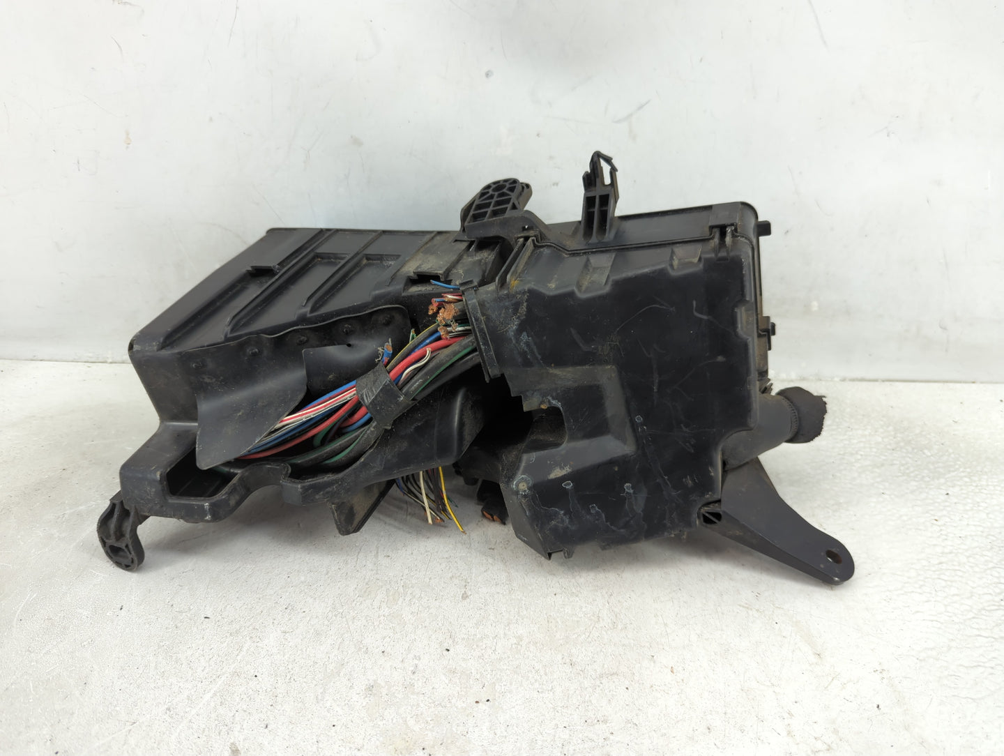 2002-2004 Toyota Camry Fusebox Fuse Box Panel Relay Module P/N:646-10398 Fits Fits 2002 2003 2004 OEM Used Auto Parts - Oemu