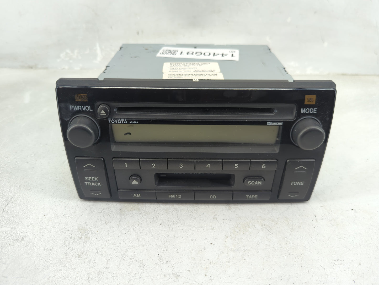 2002-2004 Toyota Camry Radio AM FM Cd Player Receiver Replacement P/N:09390909 Fits Fits 2002 2003 2004 OEM Used Auto Parts 