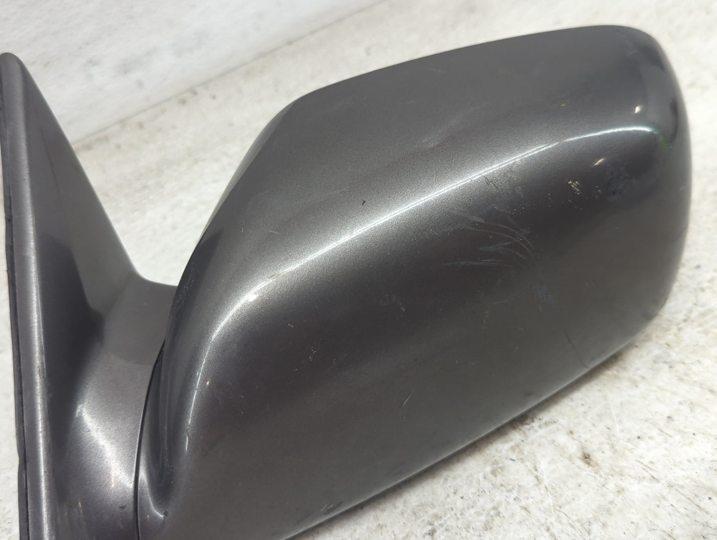 2002-2006 Toyota Camry Driver Side View Mirror - Left Door Mirror OEM Used - Oemusedautoparts1.com