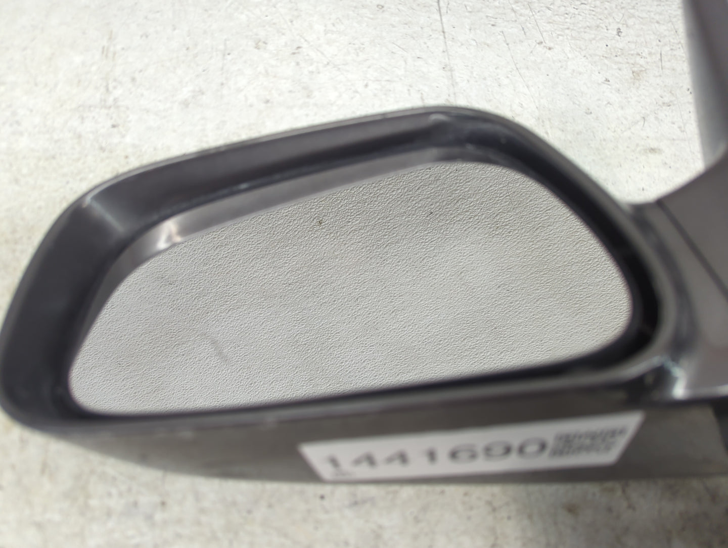 2002-2006 Toyota Camry Driver Side View Mirror - Left Door Mirror OEM Used - Oemusedautoparts1.com