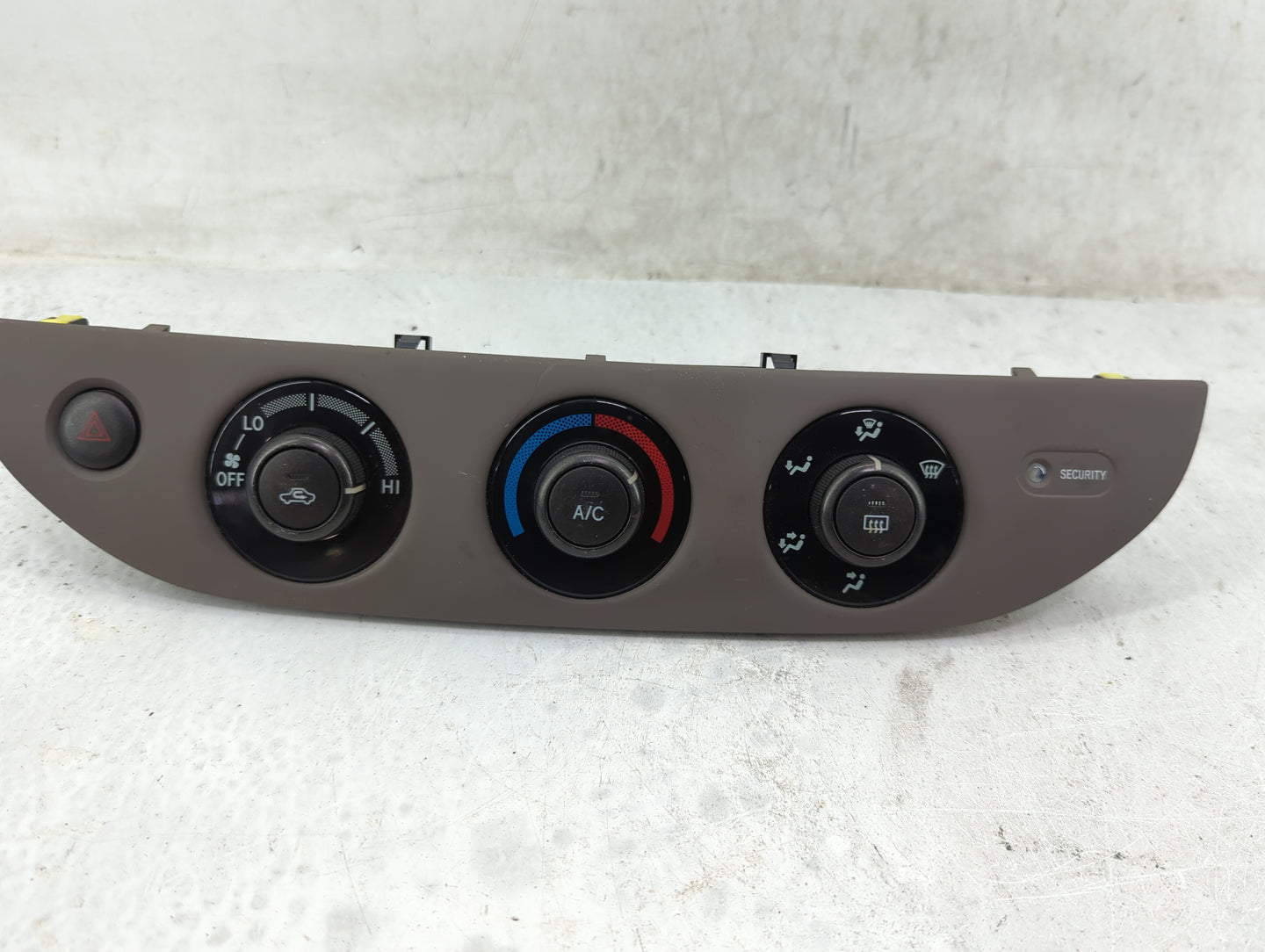 2002-2006 Toyota Camry Climate Control Module Temperature AC/Heater Replacement P/N:55902-06060-E1 Fits OEM Used Auto Parts 