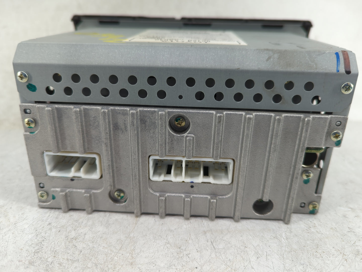 2002-2004 Toyota Camry Radio AM FM Cd Player Receiver Replacement P/N:86120-AA040 16823 Fits Fits 2002 2003 2004 OEM Used Au