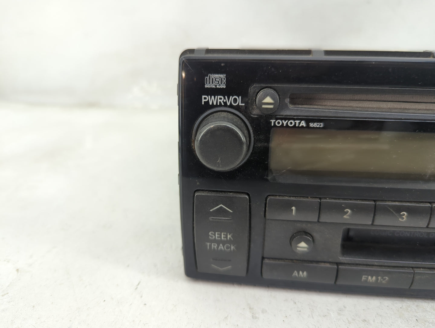 2002-2004 Toyota Camry Radio AM FM Cd Player Receiver Replacement P/N:86120-AA040 122000-3210C101 Fits Fits 2002 2003 2004 O