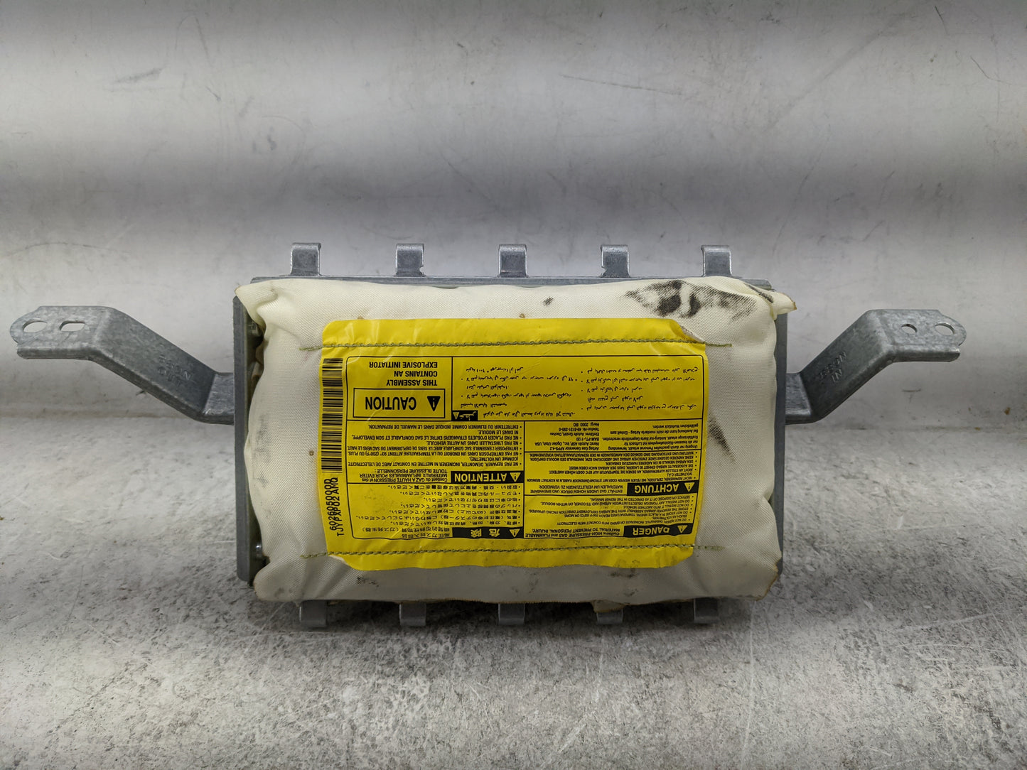 2004-2006 Toyota Camry Air Bag Passenger Right Dashboard OEM P/N:AKRPY6103P0S Fits Fits 2004 2005 2006 OEM Used Auto Parts -
