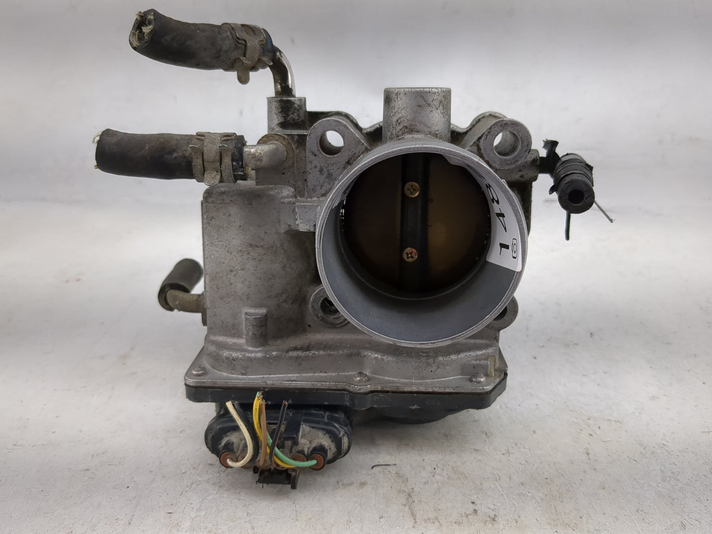 2004-2006 Toyota Camry Throttle Body P/N:22030-28060 3L03 0600 Fits Fits 2004 2005 2006 2007 OEM Used Auto Parts - Oemusedau