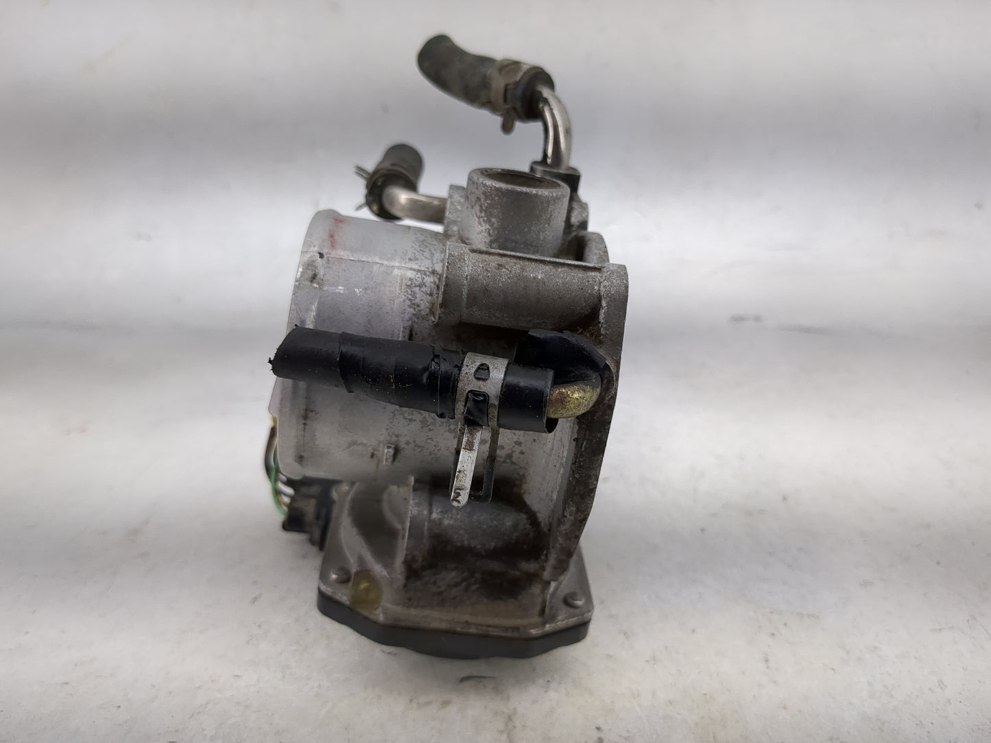 2004-2006 Toyota Camry Throttle Body P/N:22030-28060 3L03 0600 Fits Fits 2004 2005 2006 2007 OEM Used Auto Parts - Oemusedau