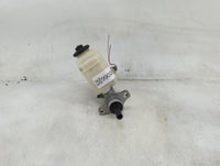 2002-2006 Toyota Camry Brake Master Cylinder 1490066 - Oemusedautoparts1.com