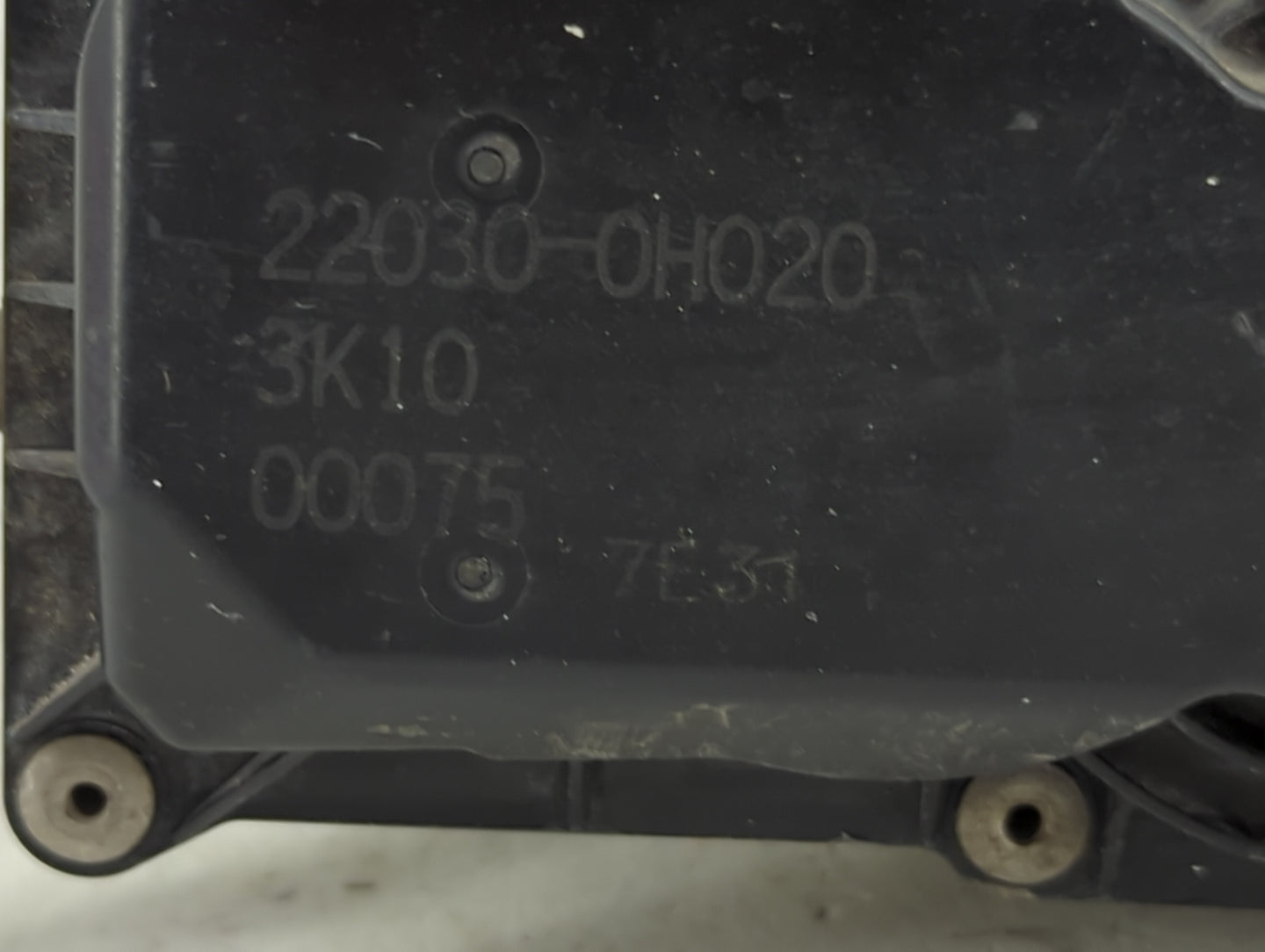 2004-2006 Toyota Camry Throttle Body P/N:22030-0H020 3K10 Fits Fits 2004 2005 2006 2007 OEM Used Auto Parts - Oemusedautopar