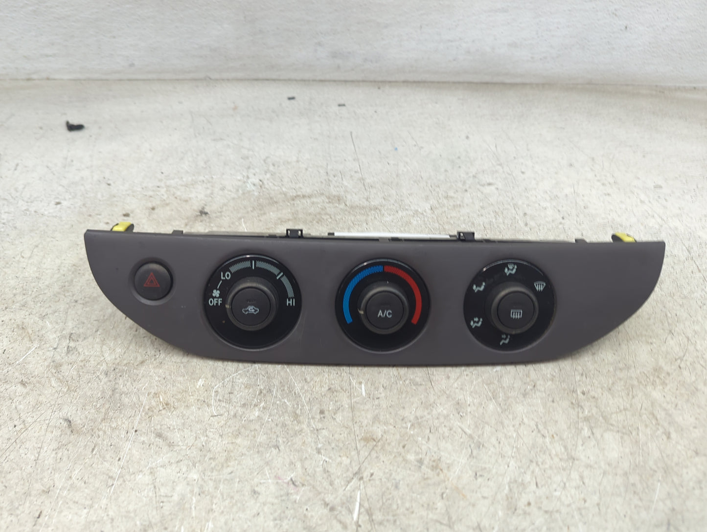 2004 Toyota Camry Climate Control Module Temperature AC/Heater Replacement Fits OEM Used Auto Parts - Oemusedautoparts1.com