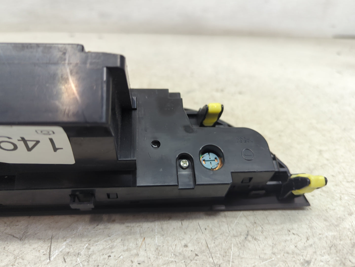 2004 Toyota Camry Climate Control Module Temperature AC/Heater Replacement Fits OEM Used Auto Parts - Oemusedautoparts1.com