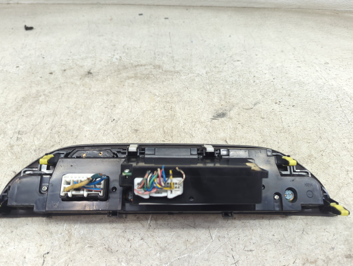 2004 Toyota Camry Climate Control Module Temperature AC/Heater Replacement Fits OEM Used Auto Parts - Oemusedautoparts1.com