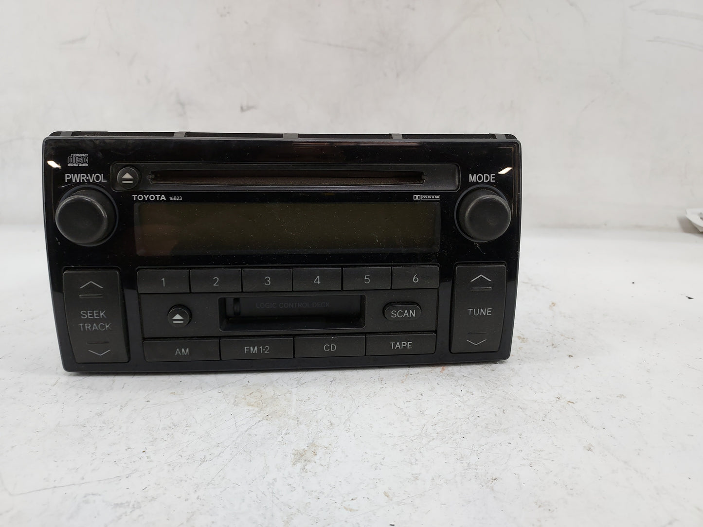 2002-2004 Toyota Camry Radio AM FM Cd Player Receiver Replacement P/N:86120-AA040 MC206551 Fits Fits 2002 2003 2004 OEM Used