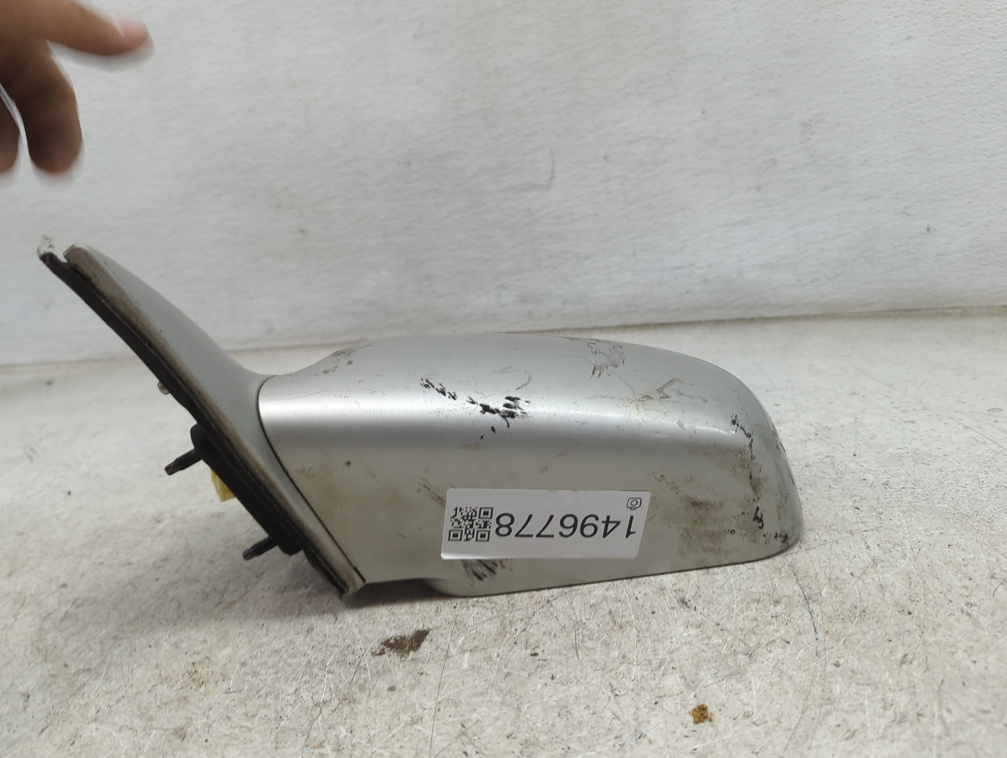 2002-2006 Toyota Camry Driver Side View Mirror - Left Door Mirror OEM Used - Oemusedautoparts1.com
