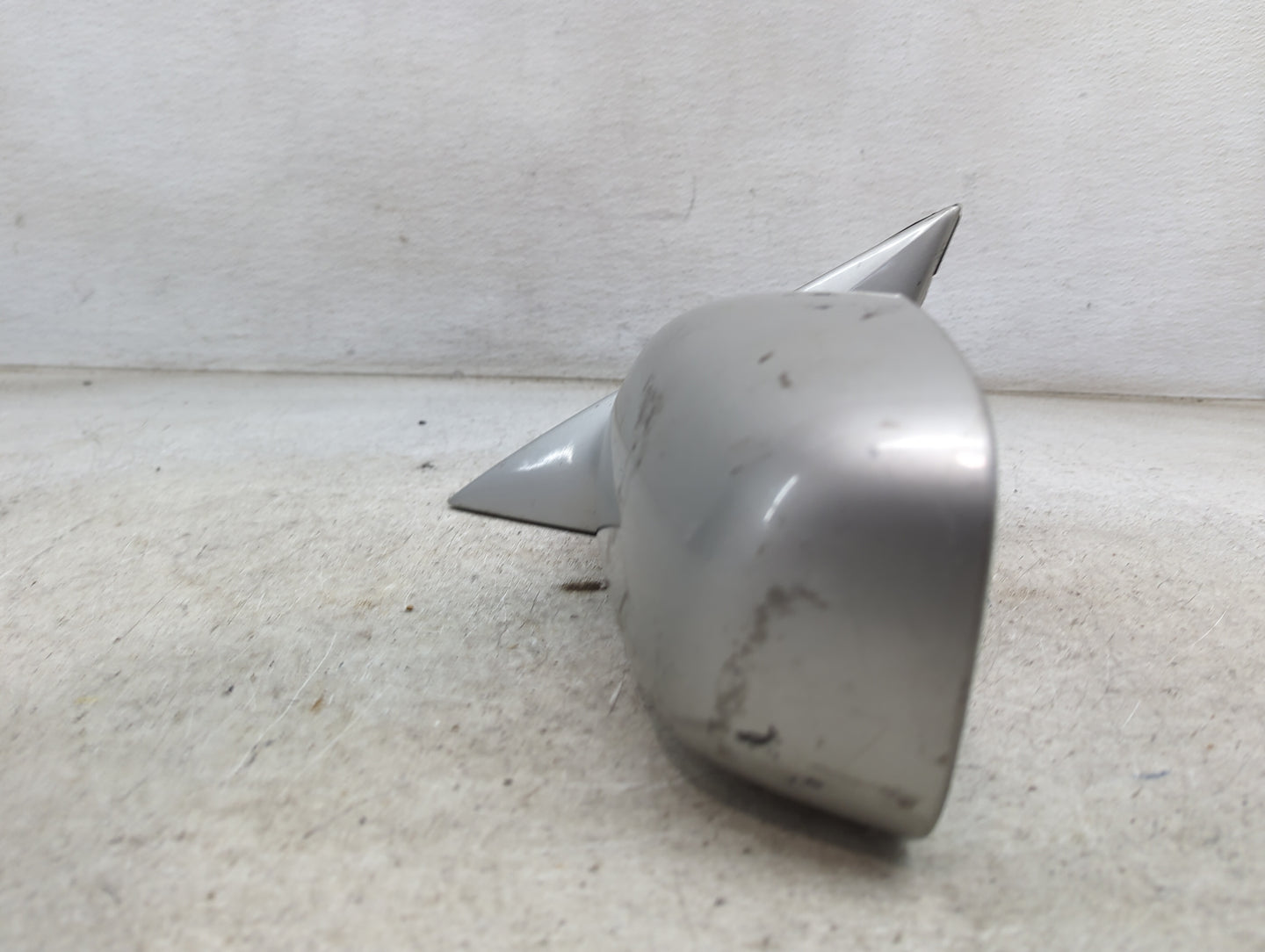 2002-2006 Toyota Camry Driver Side View Mirror - Left Door Mirror OEM Used - Oemusedautoparts1.com