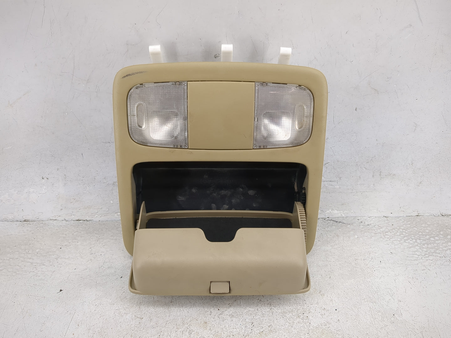 2004 Toyota Camry Overhead Roof Console Tan - Oemusedautoparts1.com