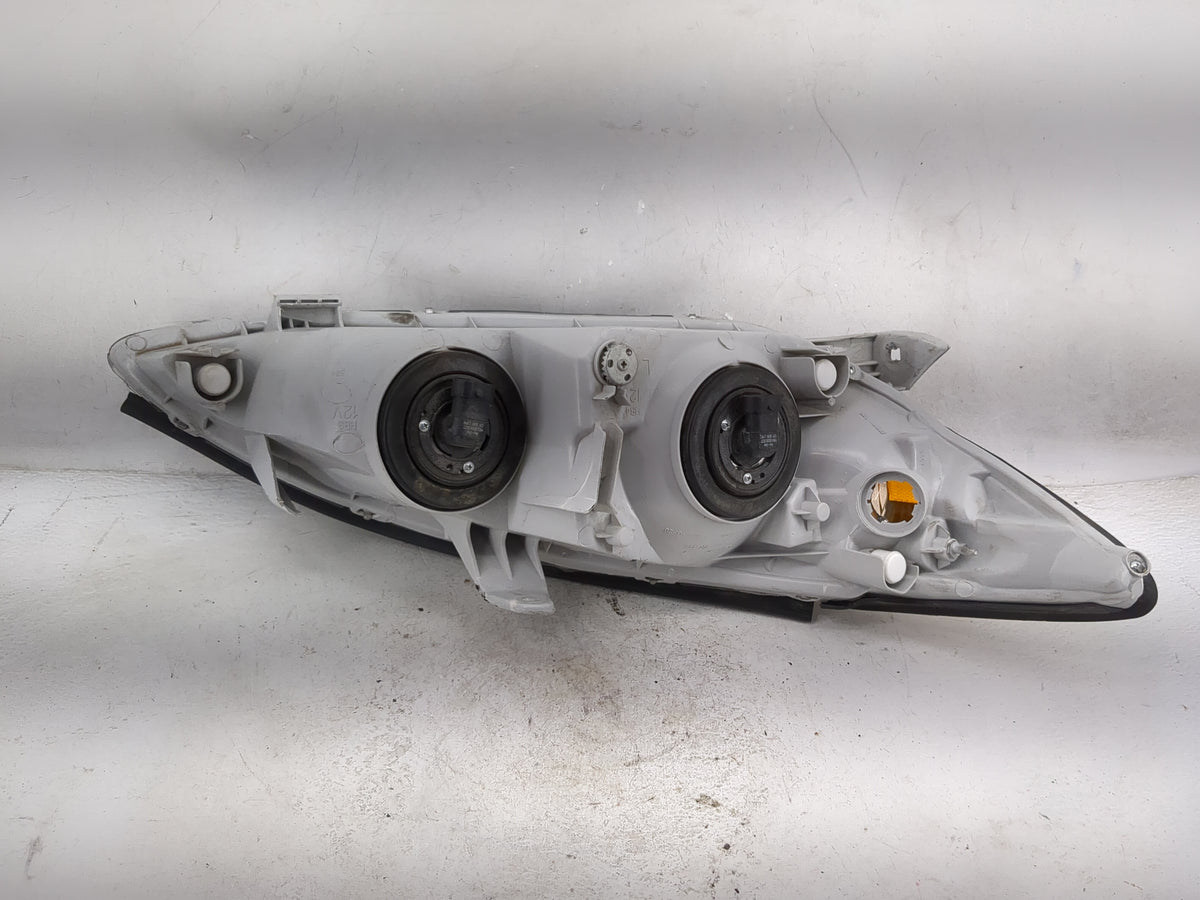 2002-2004 Toyota Camry Driver Left Oem Head Light Headlight Lamp 1499640 - Oemusedautoparts1.com