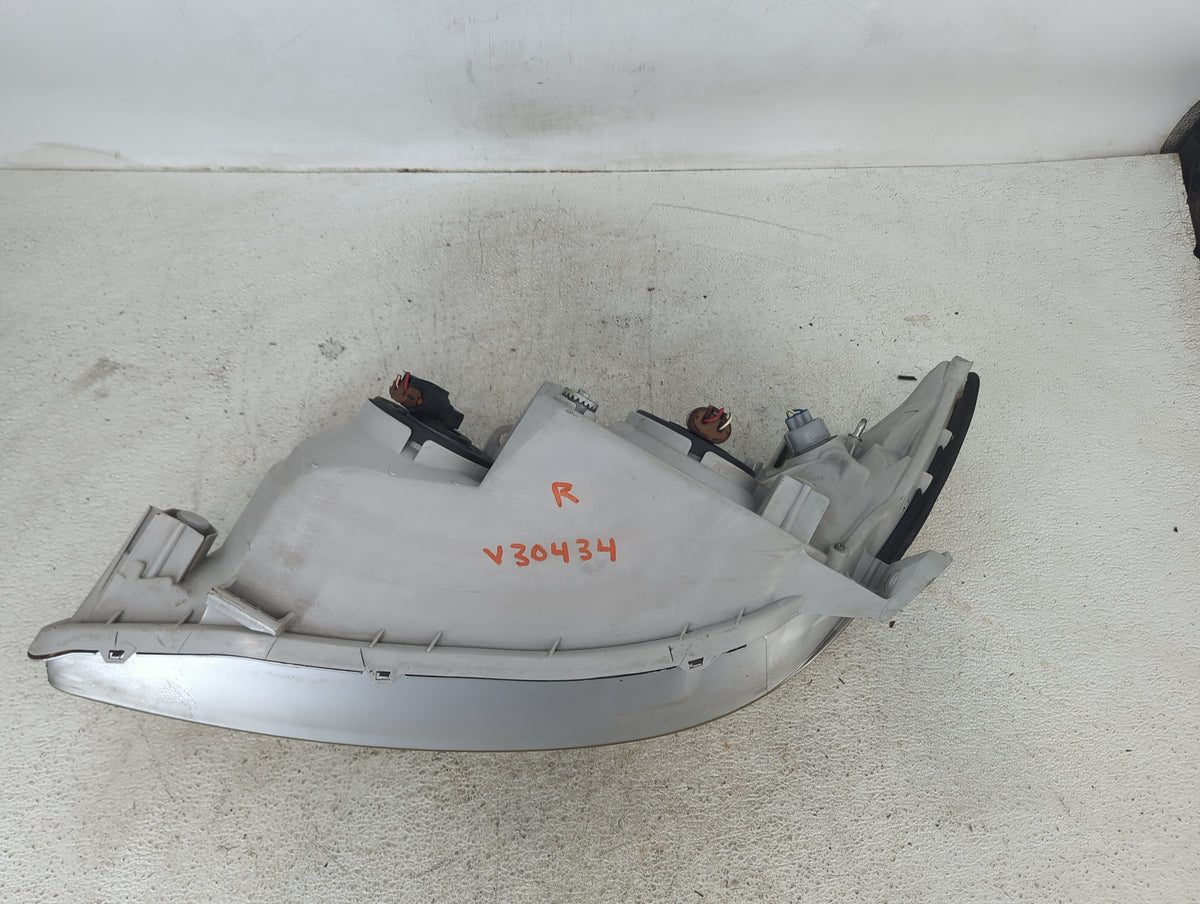 2004 Toyota Camry Passenger Right Oem Head Light Headlight Lamp Black - Oemusedautoparts1.com