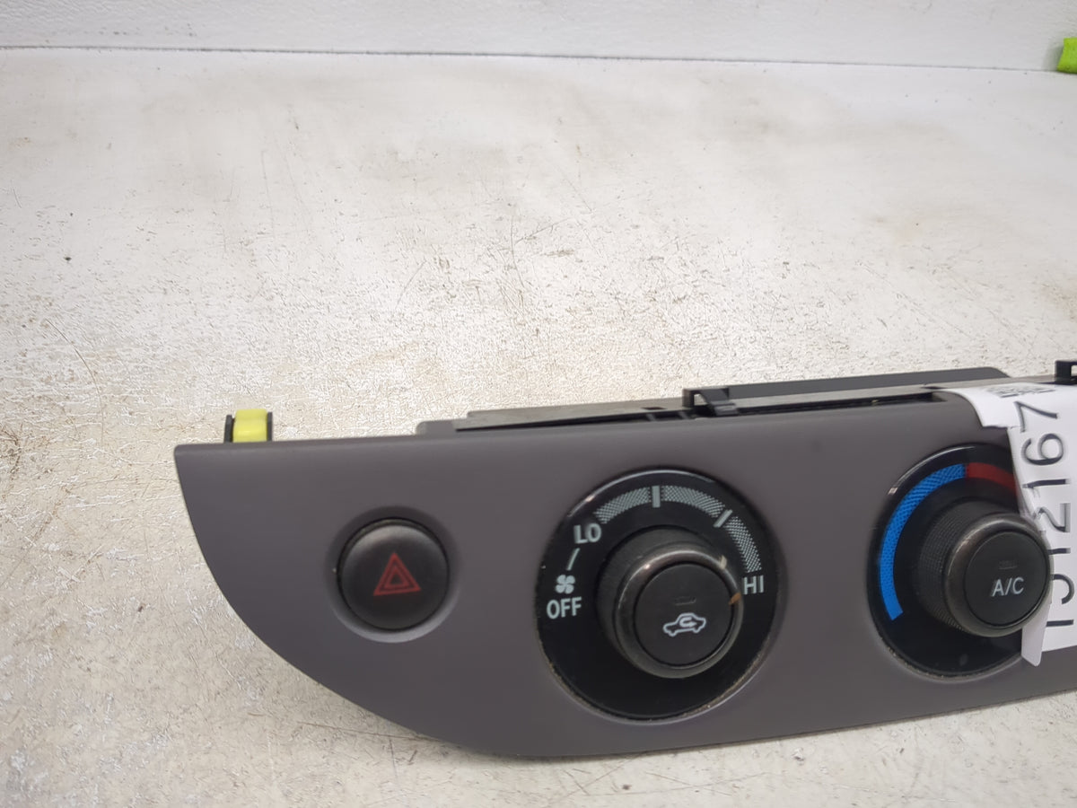 2002-2006 Toyota Camry Climate Control Module Temperature AC/Heater Replacement P/N:55902-06040-B1 Fits OEM Used Auto Parts 