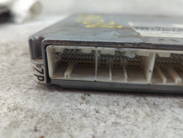 2004-2006 Toyota Camry PCM Engine Control Computer ECU ECM PCU OEM P/N:89661-06A41 TN275100-1040, 2751001040K Fits 2004 2005 2006 OEM Used Auto Parts