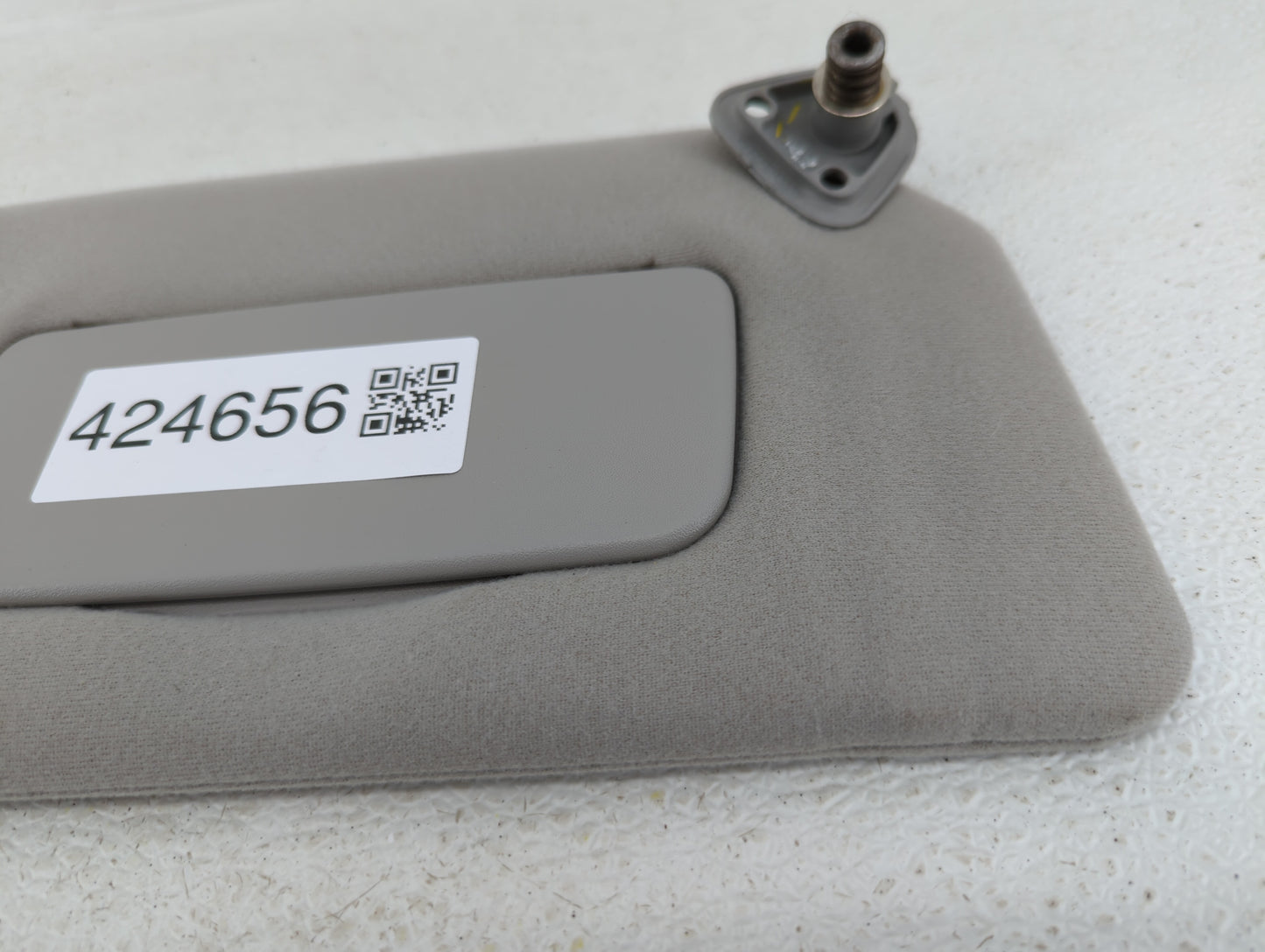 2002-2006 Toyota Camry Sun Visor Shade Replacement Passenger Right Mirror Fits Fits 2002 2003 2004 2005 2006 OEM Used Auto P