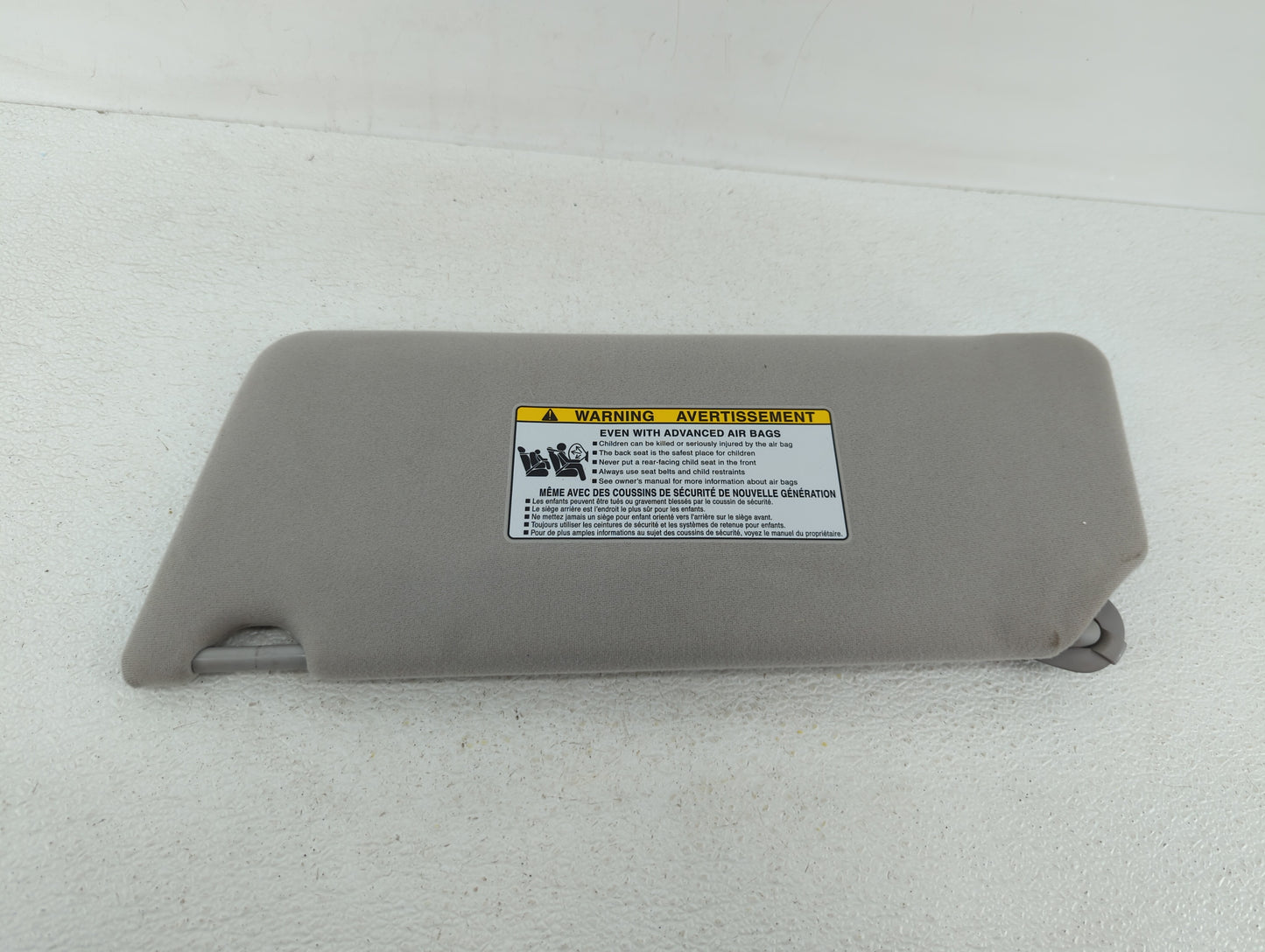 2002-2006 Toyota Camry Sun Visor Shade Replacement Passenger Right Mirror Fits Fits 2002 2003 2004 2005 2006 OEM Used Auto P